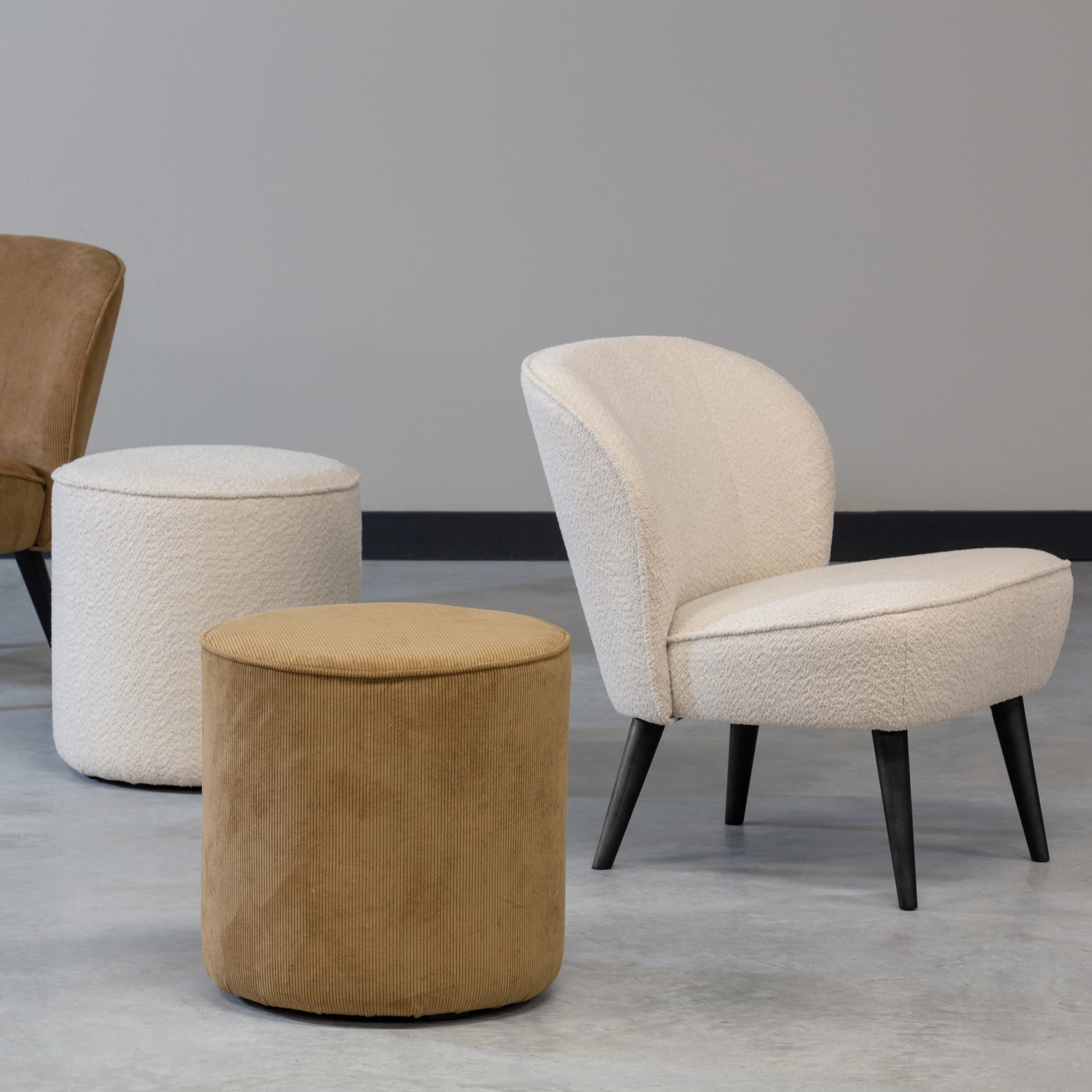 WOOOD Fauteuil 'Sara' Bouclé, kleur Creme