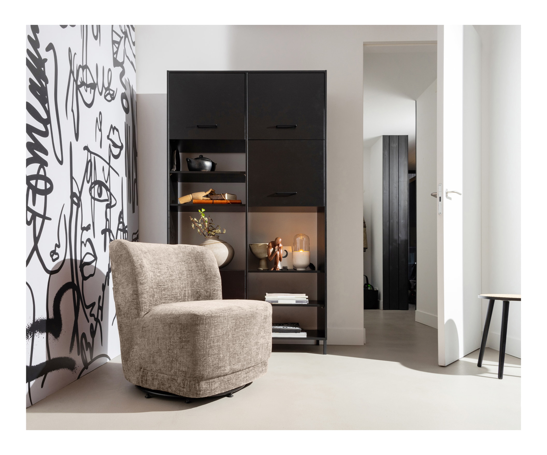 WOOOD Draaifauteuil 'Atty' Structure Velvet, kleur Zand