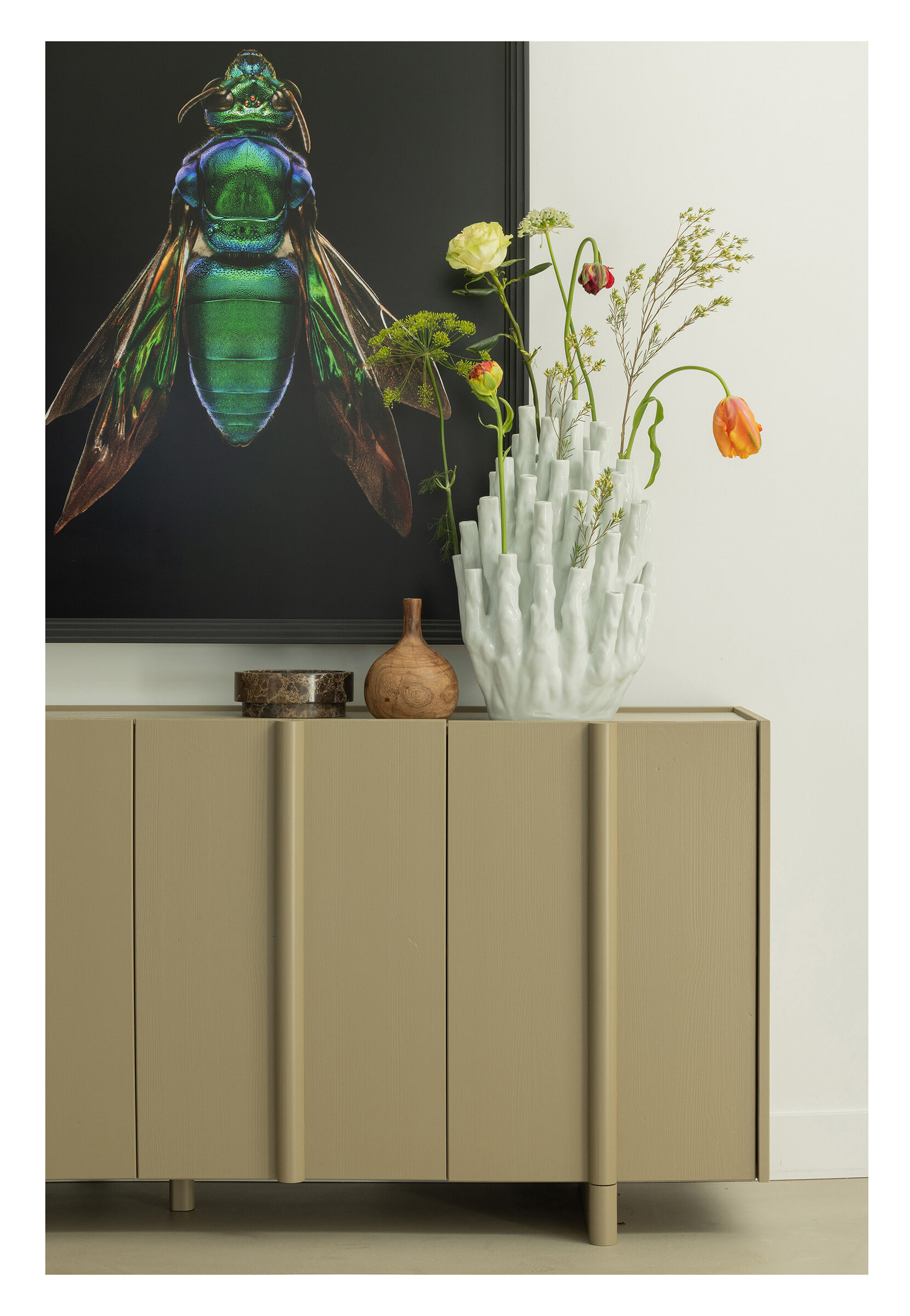 WOOOD Dressoir 'Basu' Grenen, 200cm, kleur Mud