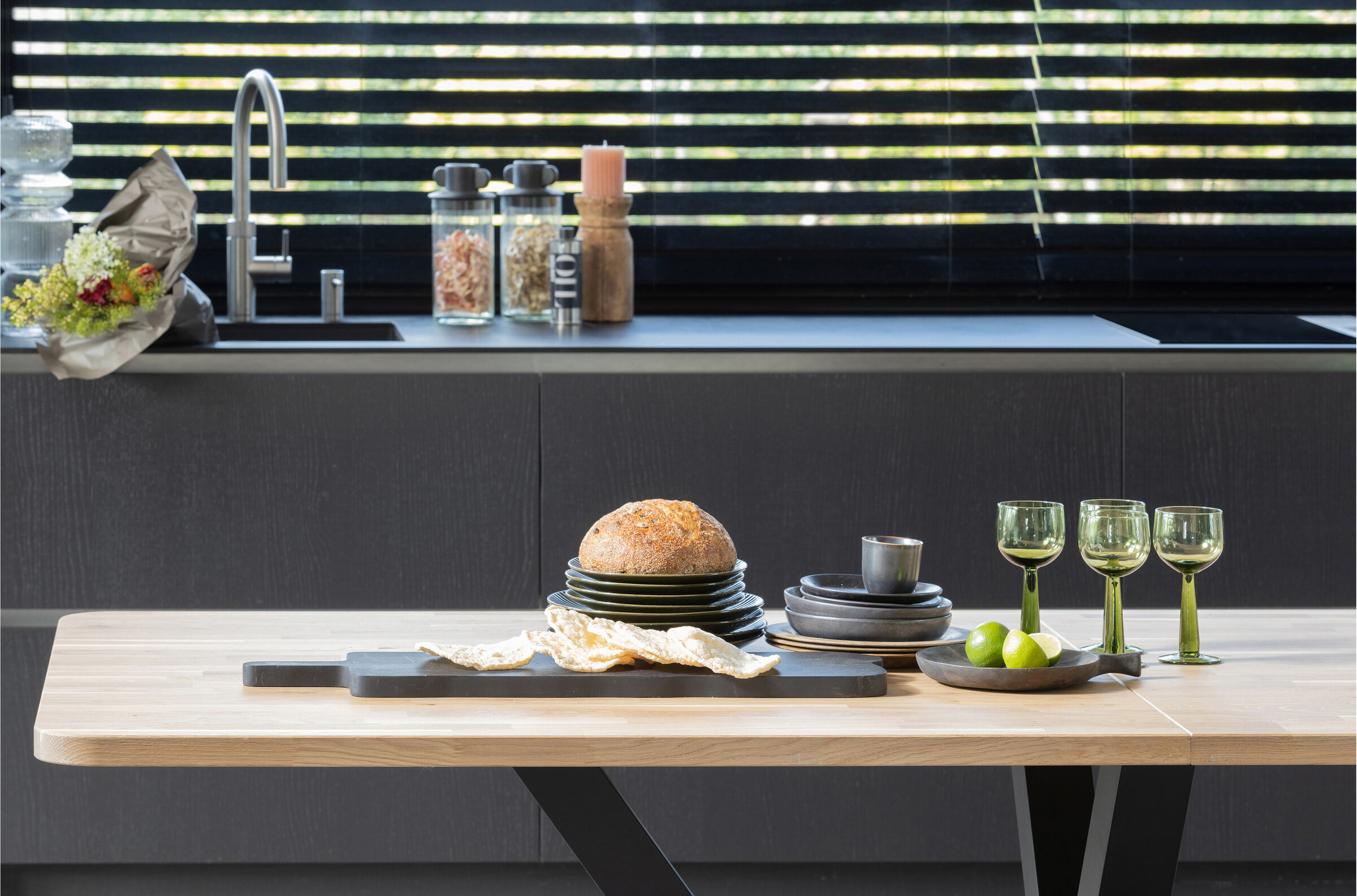 WOOOD Eettafel 'Combi-tablo' Eikenhout, 240 x 100cm, kleur Naturel