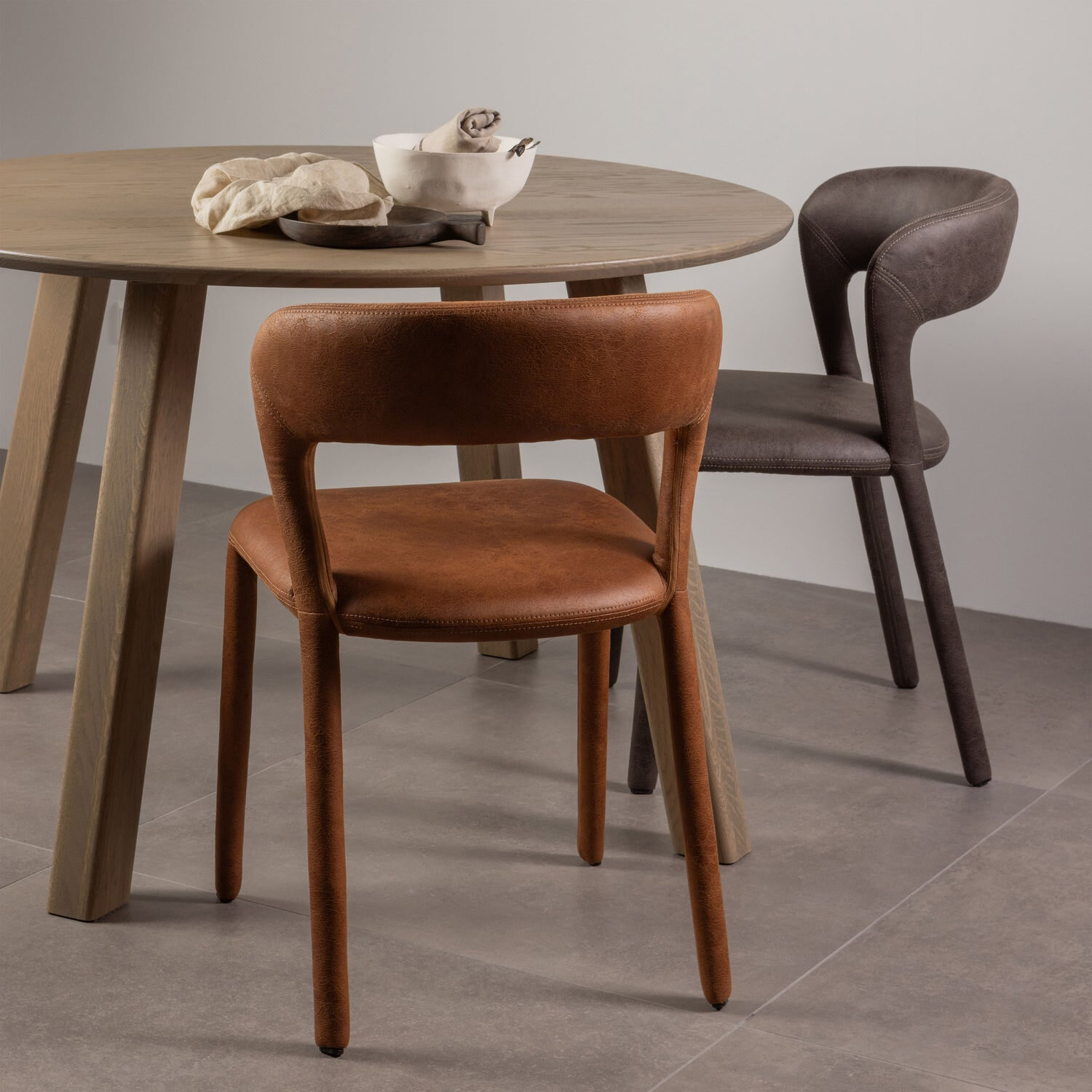 WOOOD Eetkamerstoel 'Noble' Lederlook, kleur Cognac