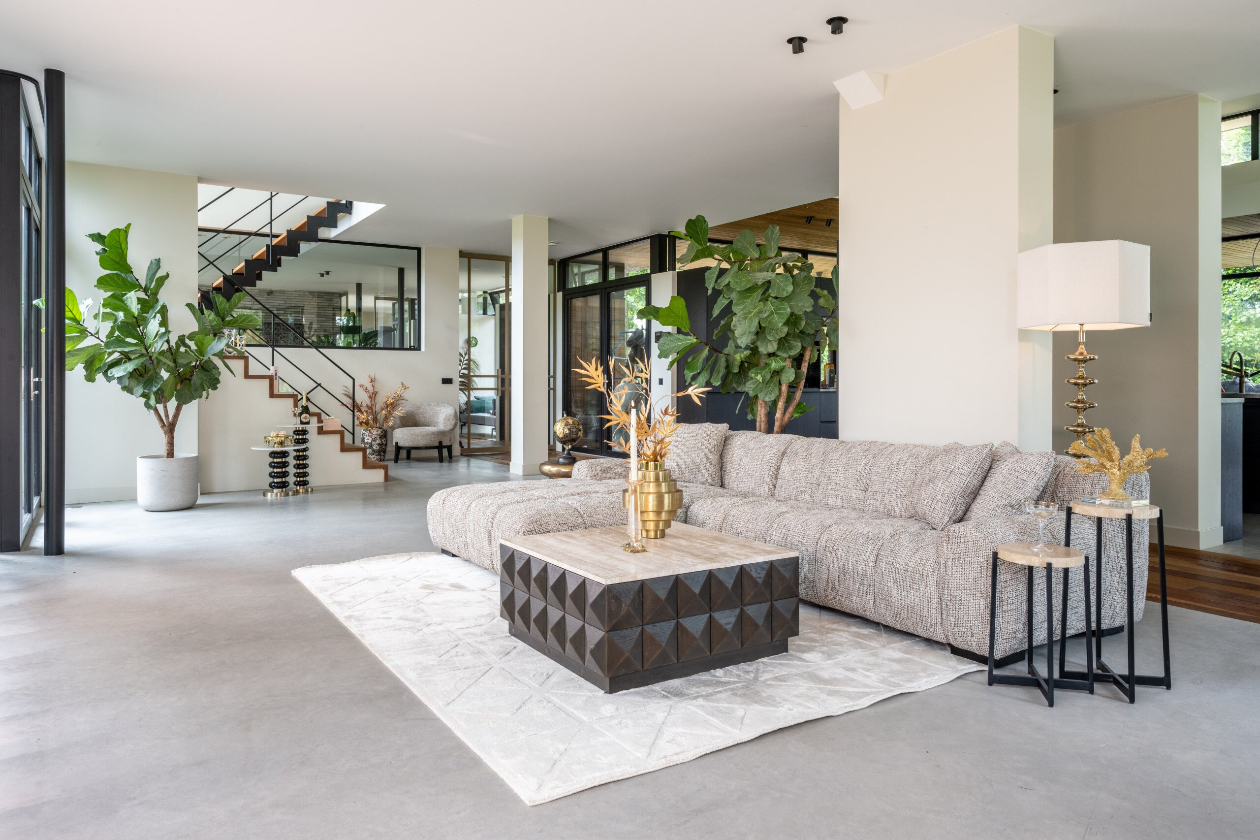 Richmond Salontafel 'Claremont' Eiken en travertin, 90 x 90cm