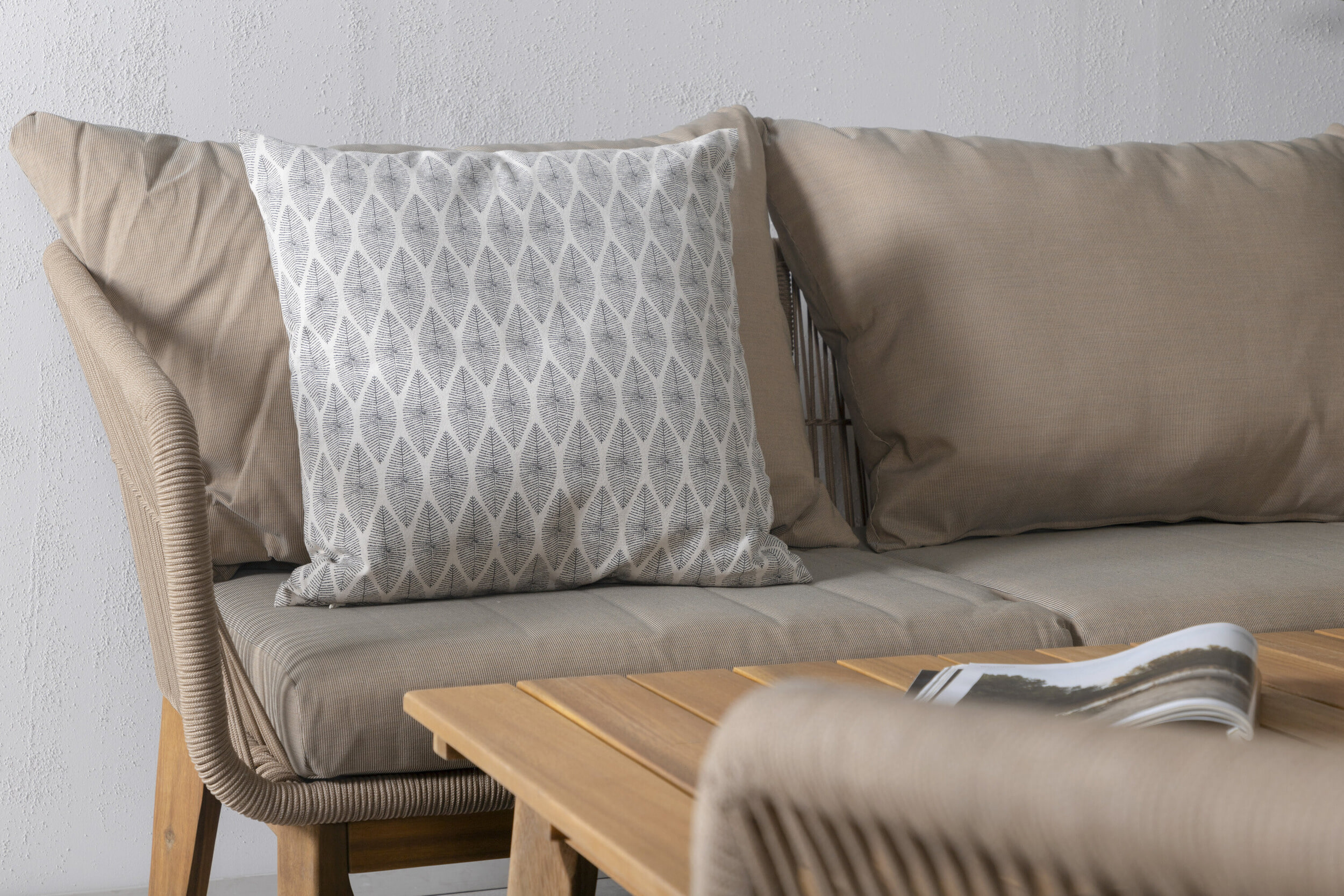 Nohr Loungeset 'Chandni' Acaciahout, Met bank, tafel en 2 stoelen, kleur Bruin
