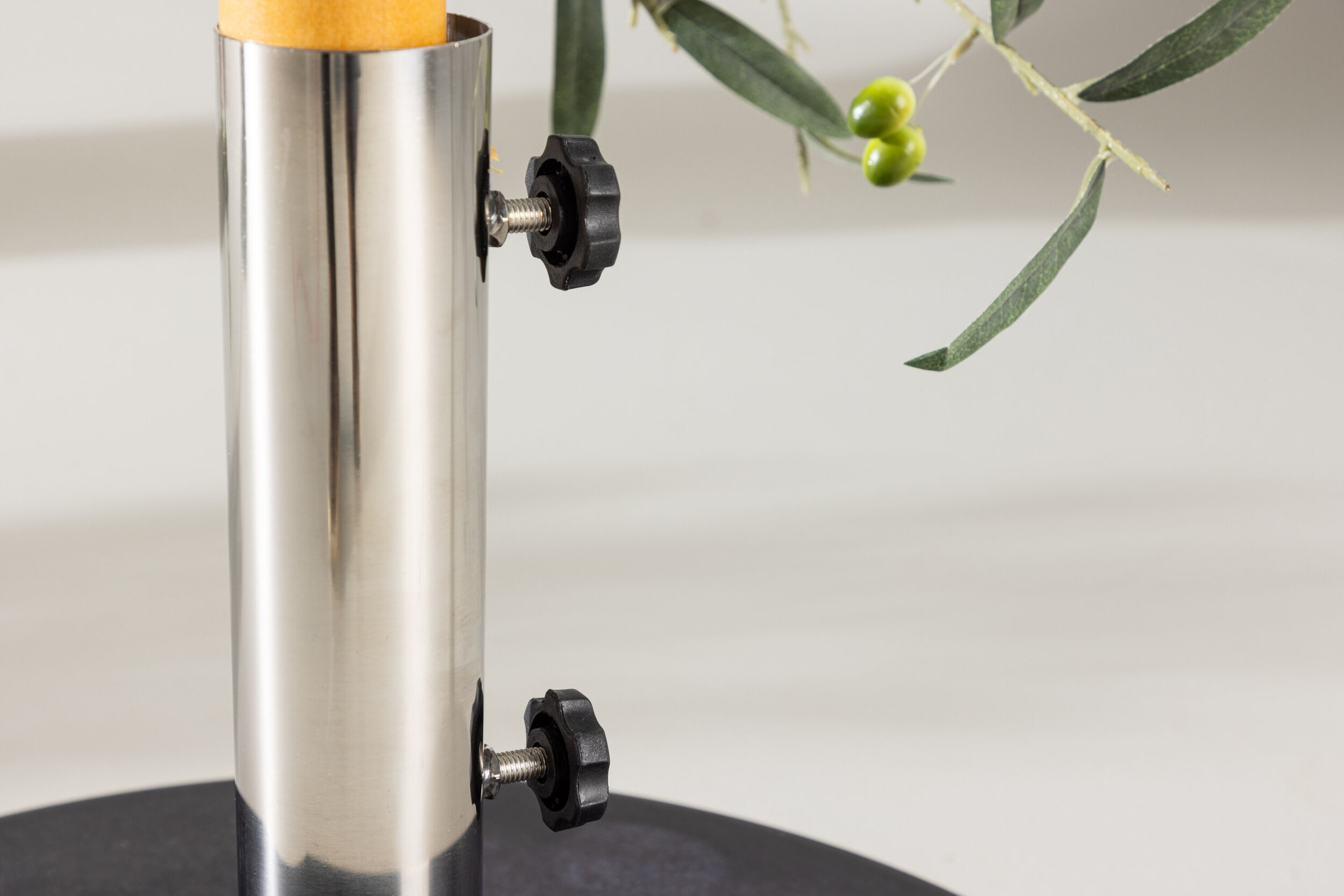 Nohr Ronde Parasolvoet 'Kadi' Graniet 40KG, kleur Zwart