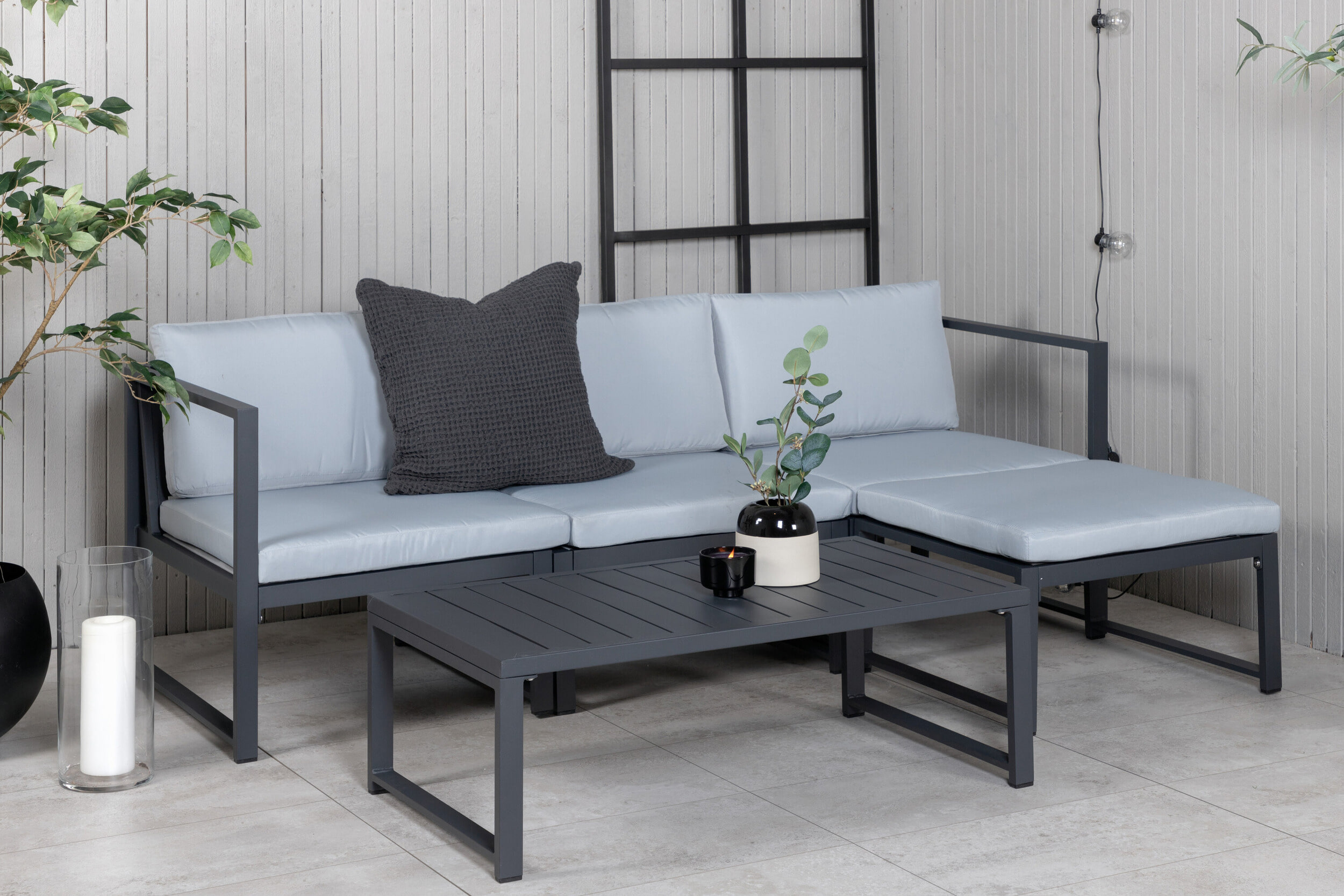 Nohr Loungeset Terah Met loungebank en tafel