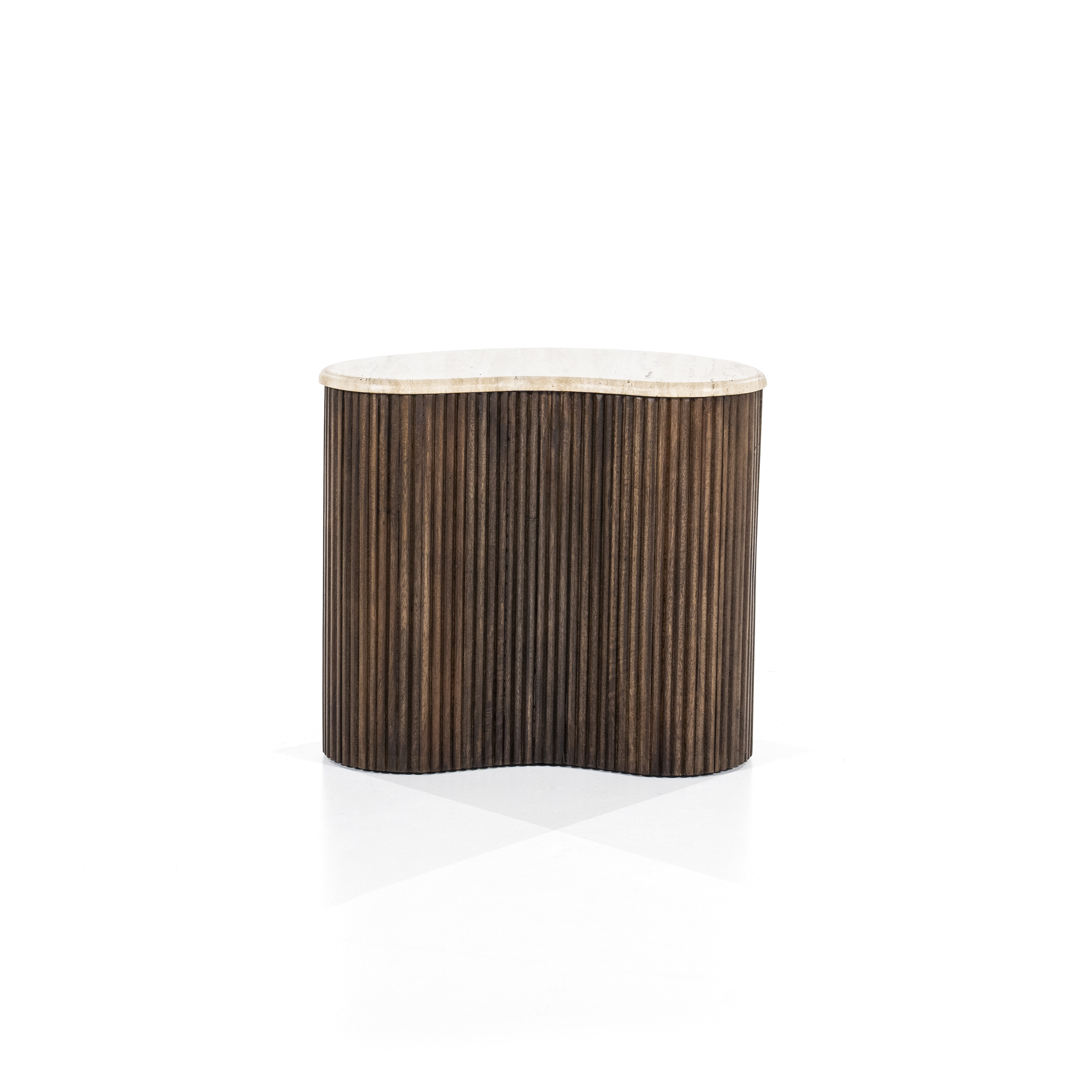 Eleonora Bijzettafel 'Mari' Organisch, Mangohout en Travertin, 50 x 33cm
