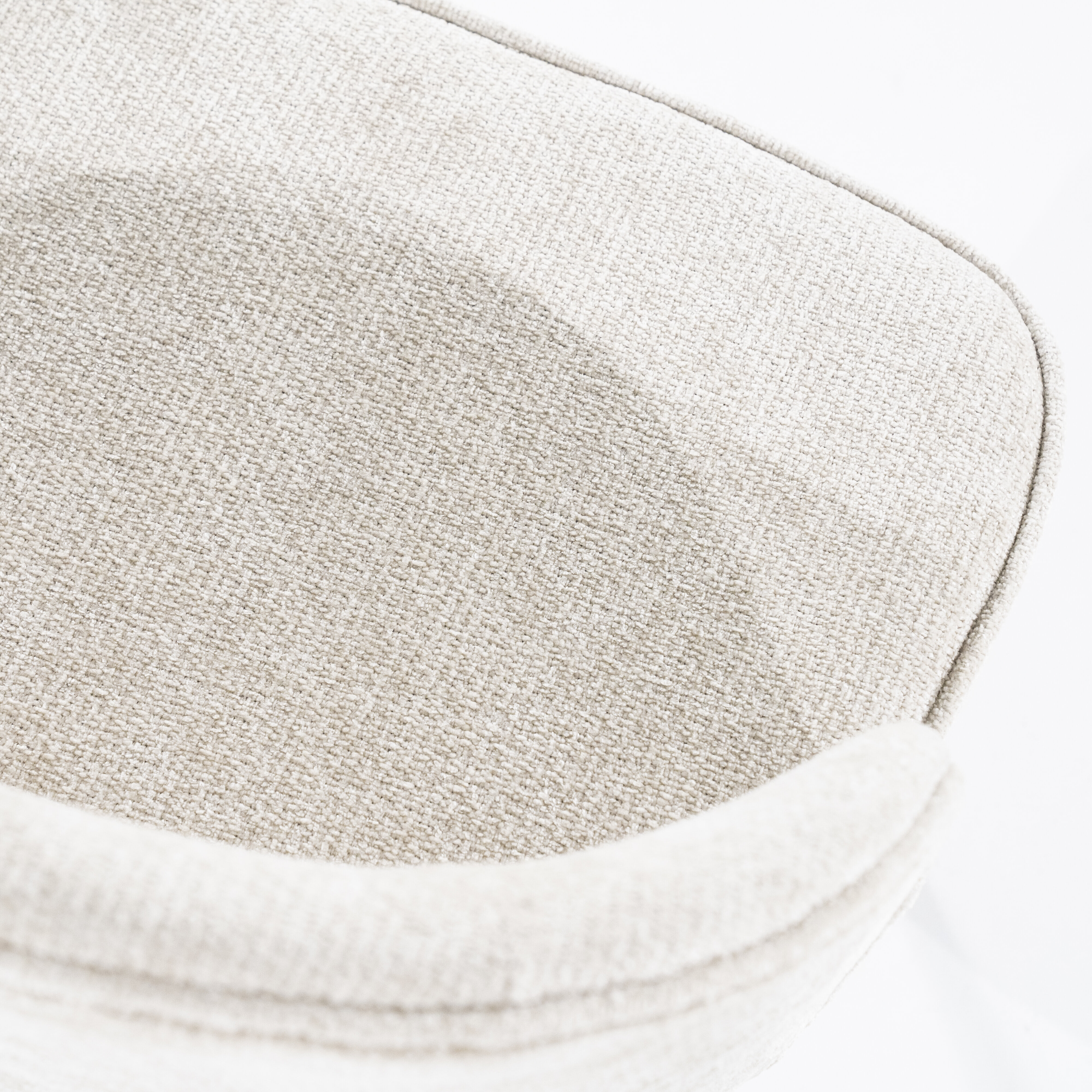 Eleonora Eetkamerstoel 'Riley' Chenille, kleur Beige