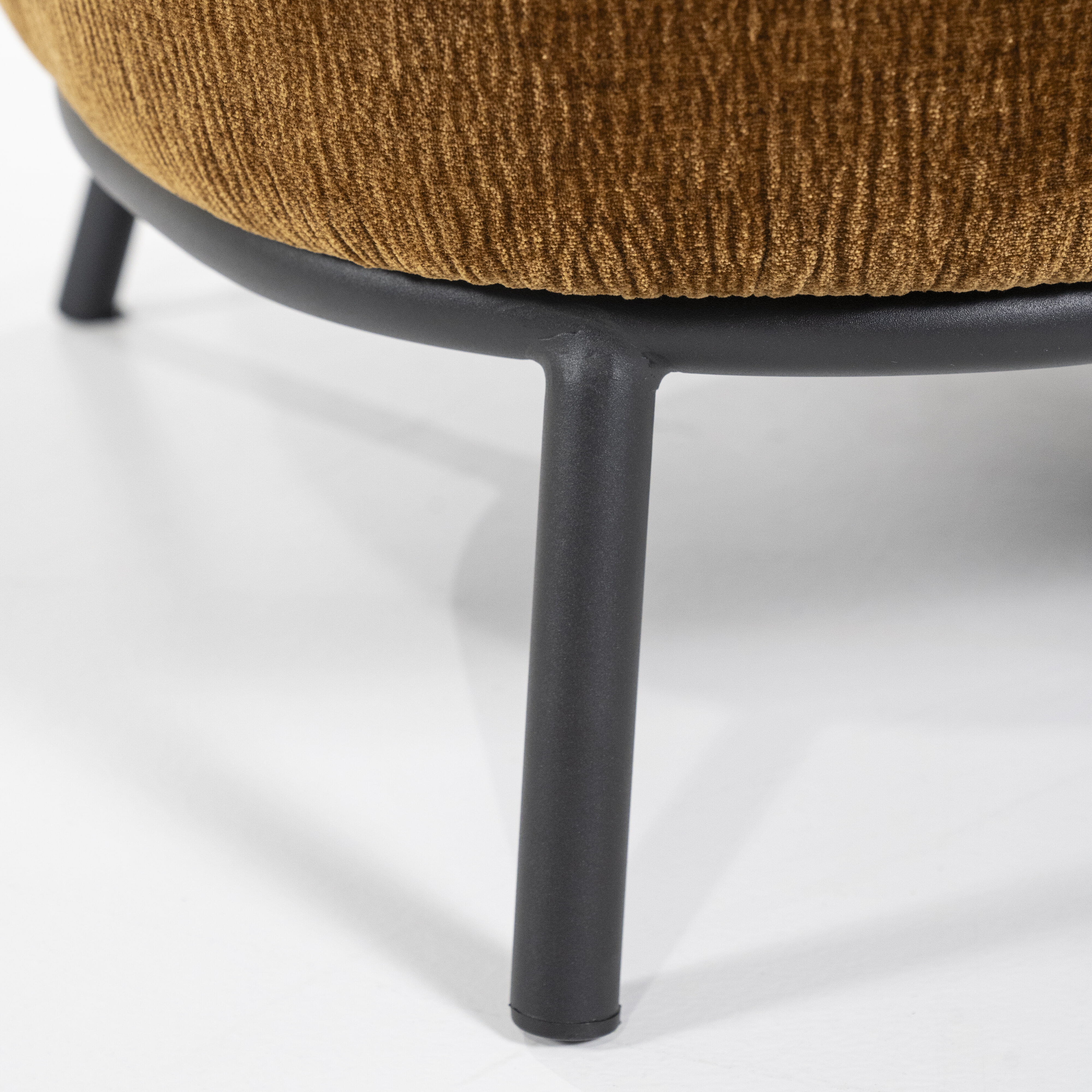 Eleonora Fauteuil 'David' Chenille, kleur Mosterdgeel