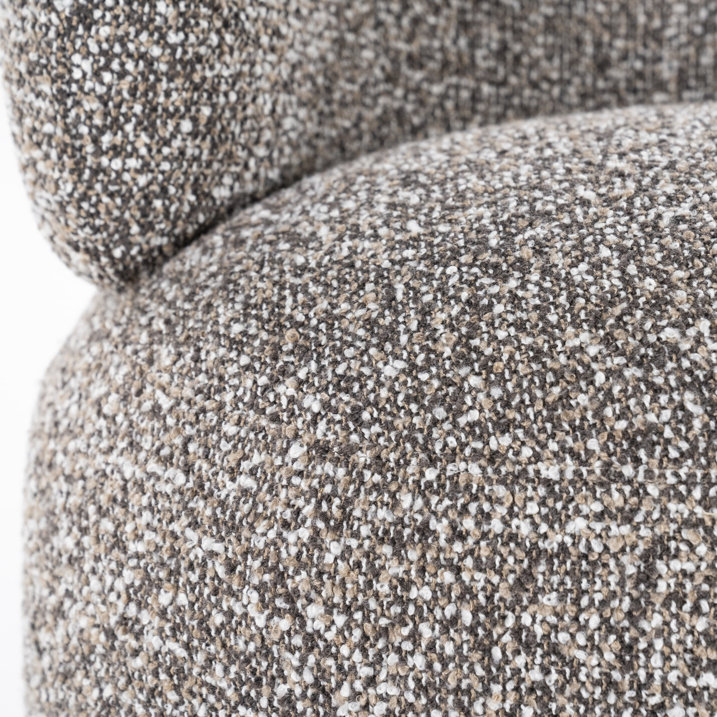 Eleonora Fauteuil 'Maeve' kleur Taupe