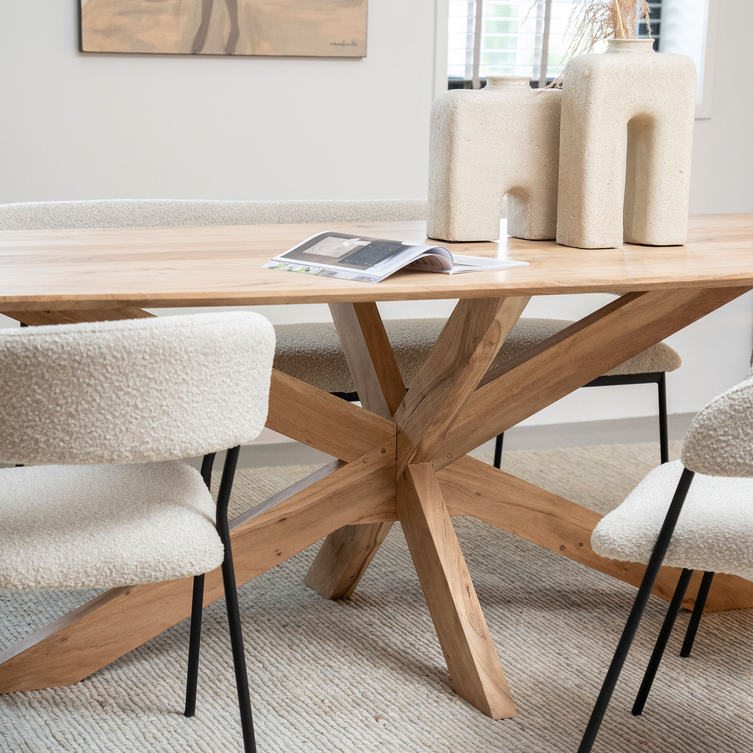 Eleonora Eettafel 'Nikki' Acaciahout, 280 x 100cm, kleur Naturel