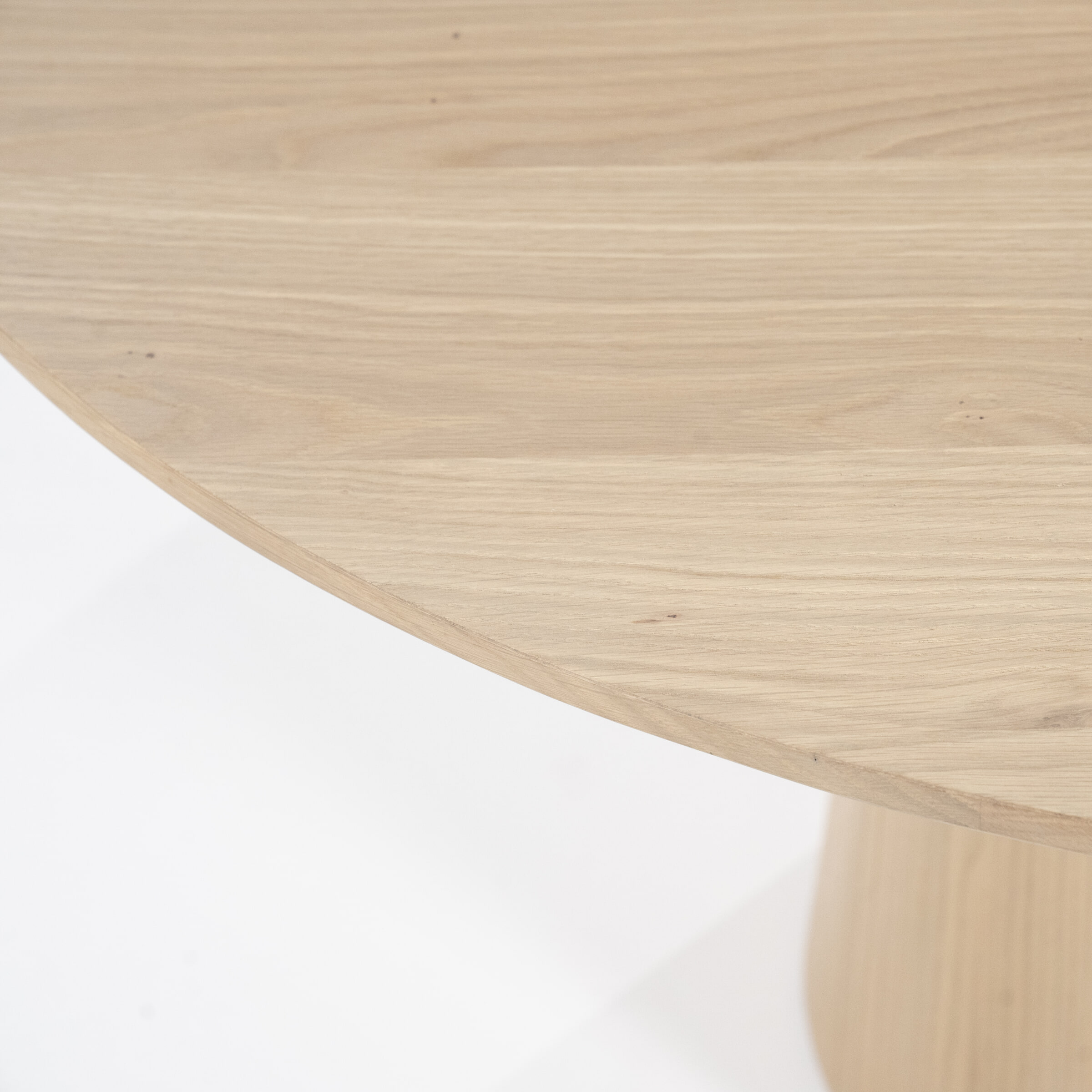 Eleonora Ronde Eettafel 'Nola' Eikenhout, 130cm