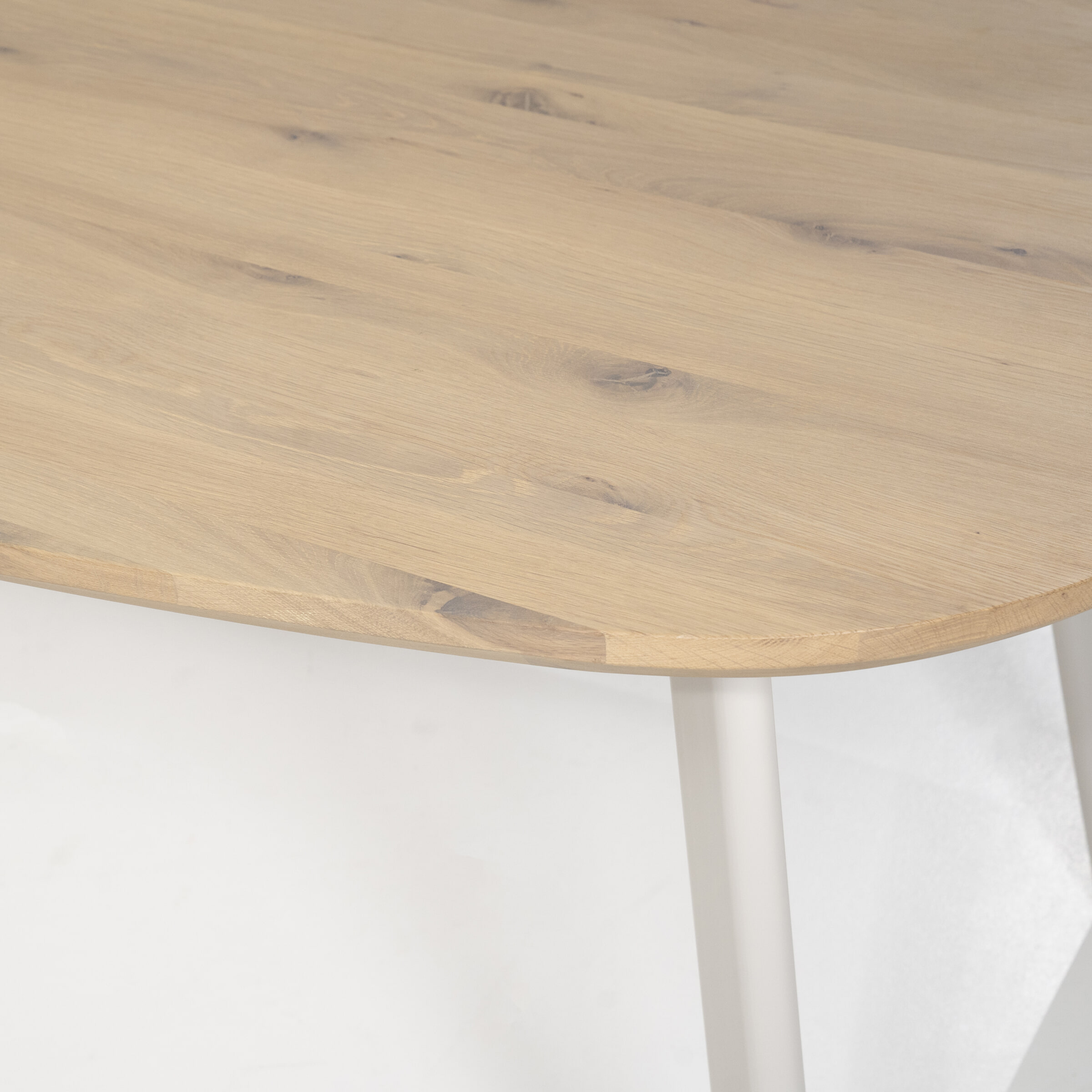 Eleonora Deens Ovale Eettafel 'Dion' Eiken, 260 x 110cm