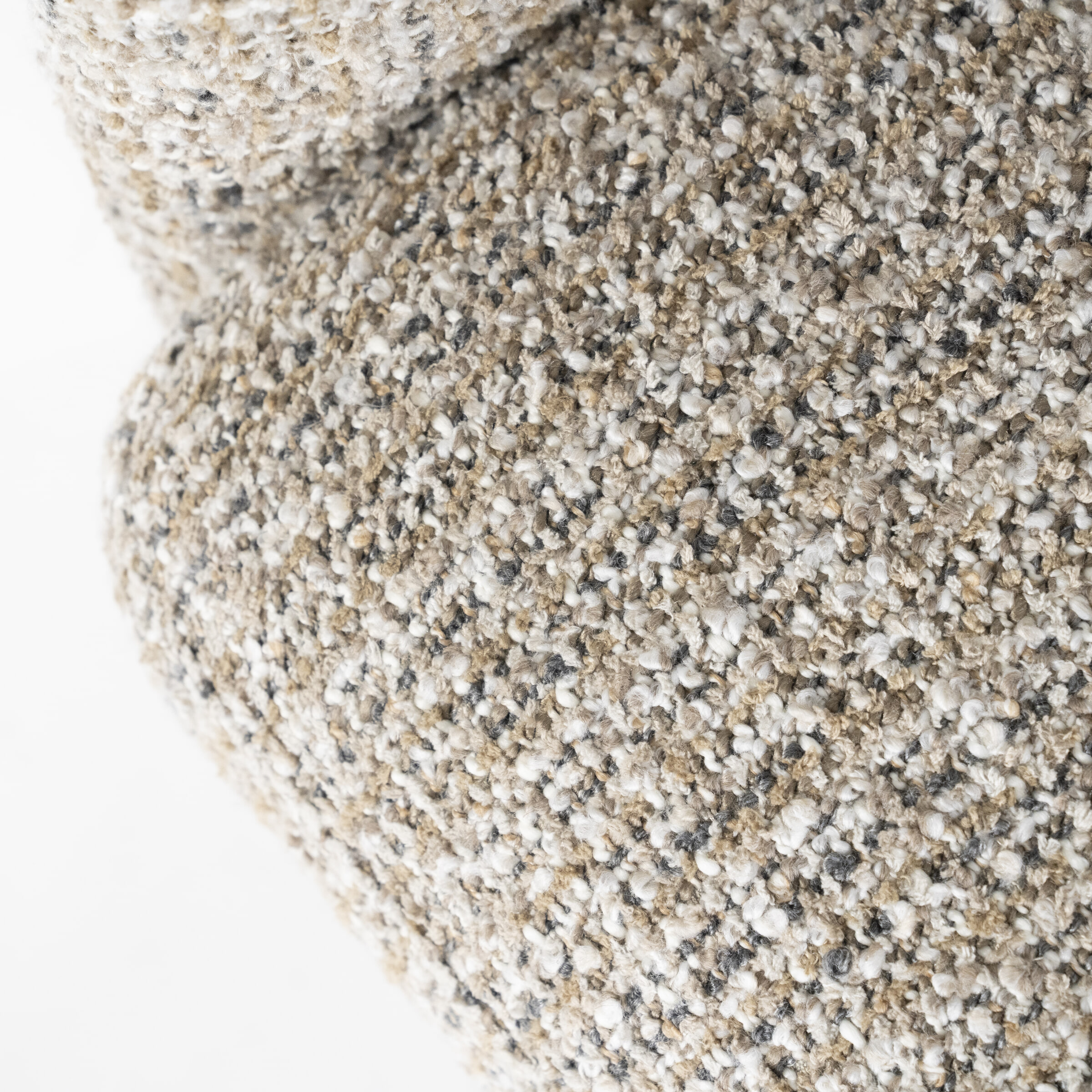Eleonora Eetkamerstoel 'Hamilton' Grove Bouclé, kleur Taupe