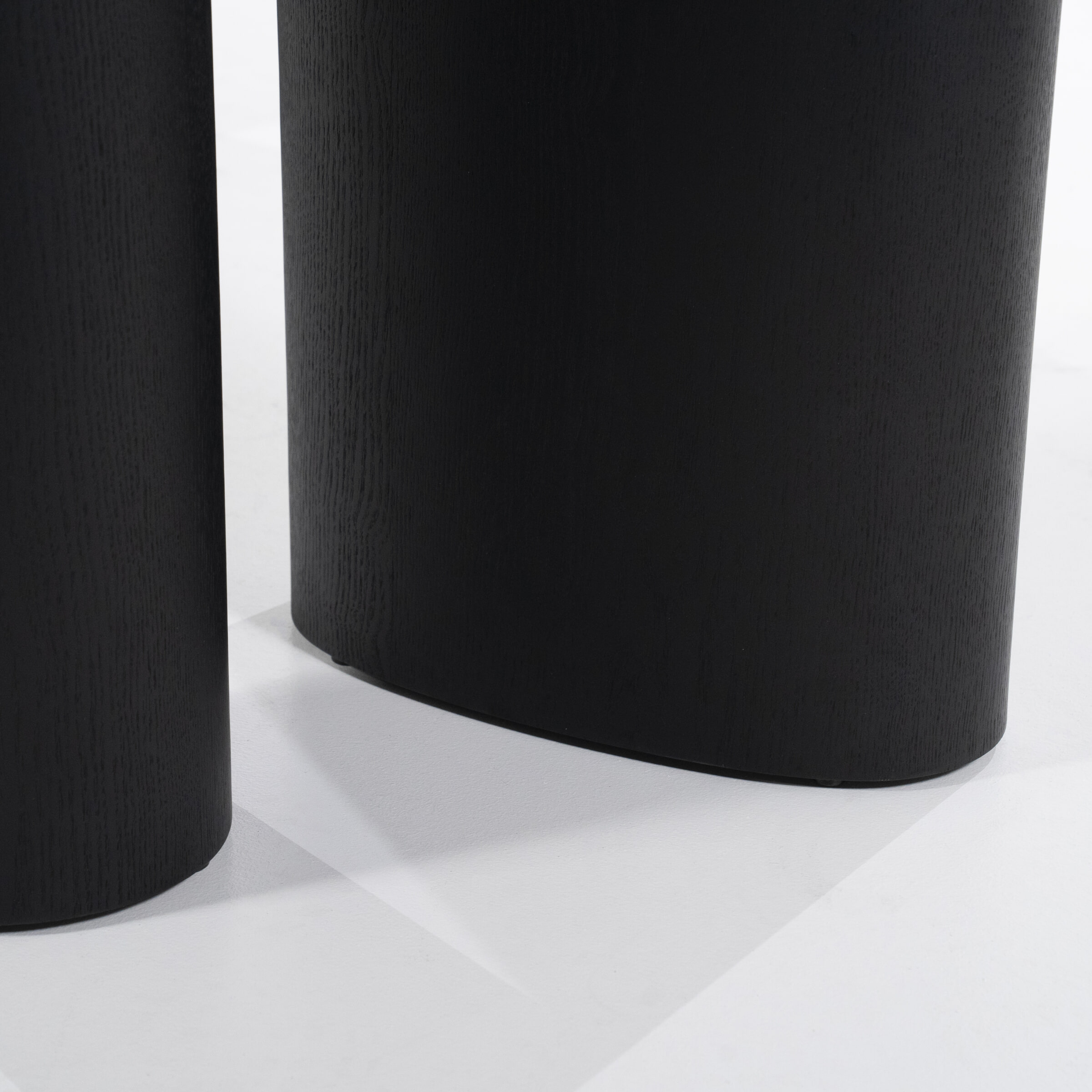 Eleonora Bartafel 'Walter' Eiken, 220 x 80cm