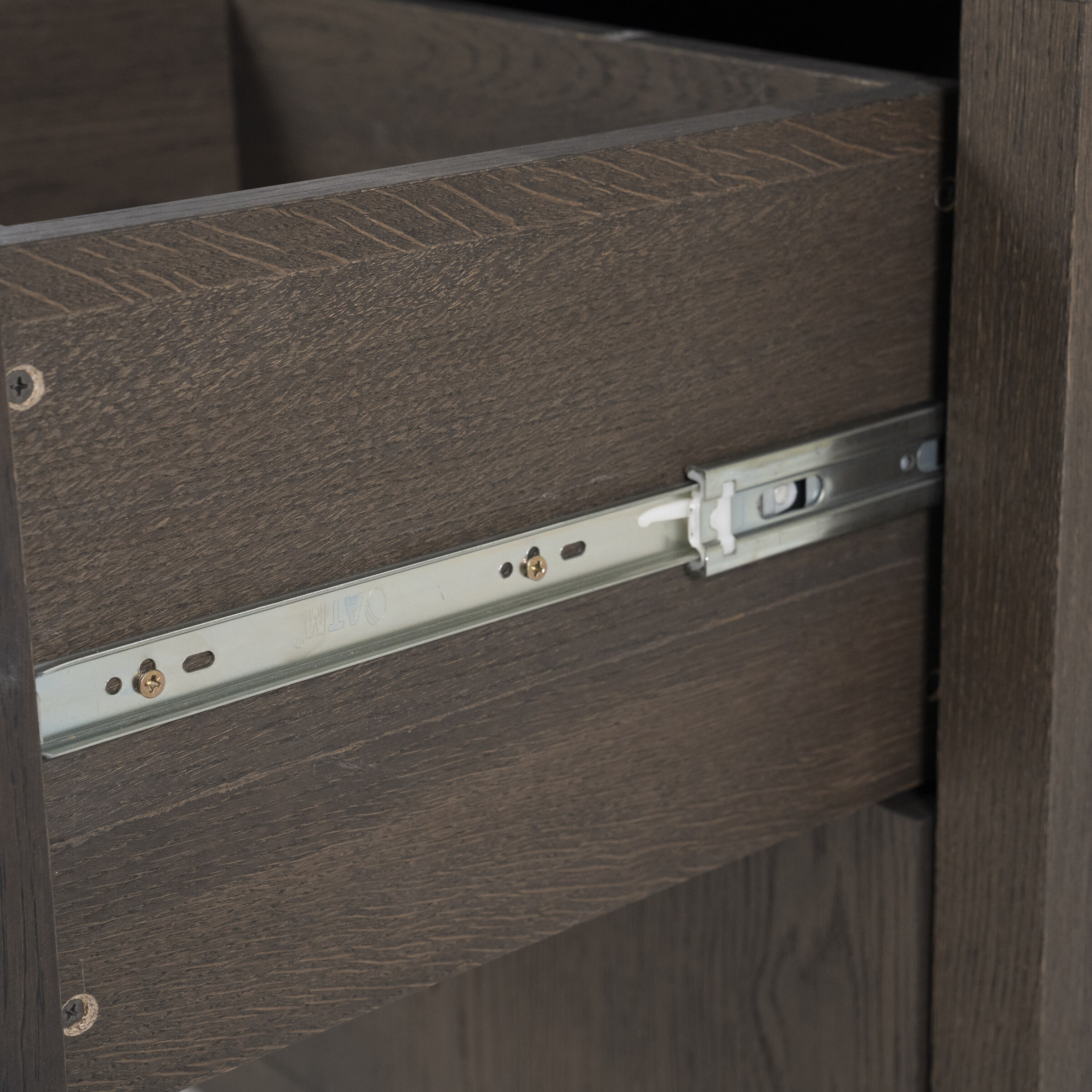 Eleonora Dressoir 'Helsinki' Eiken, 200cm, kleur Bruin