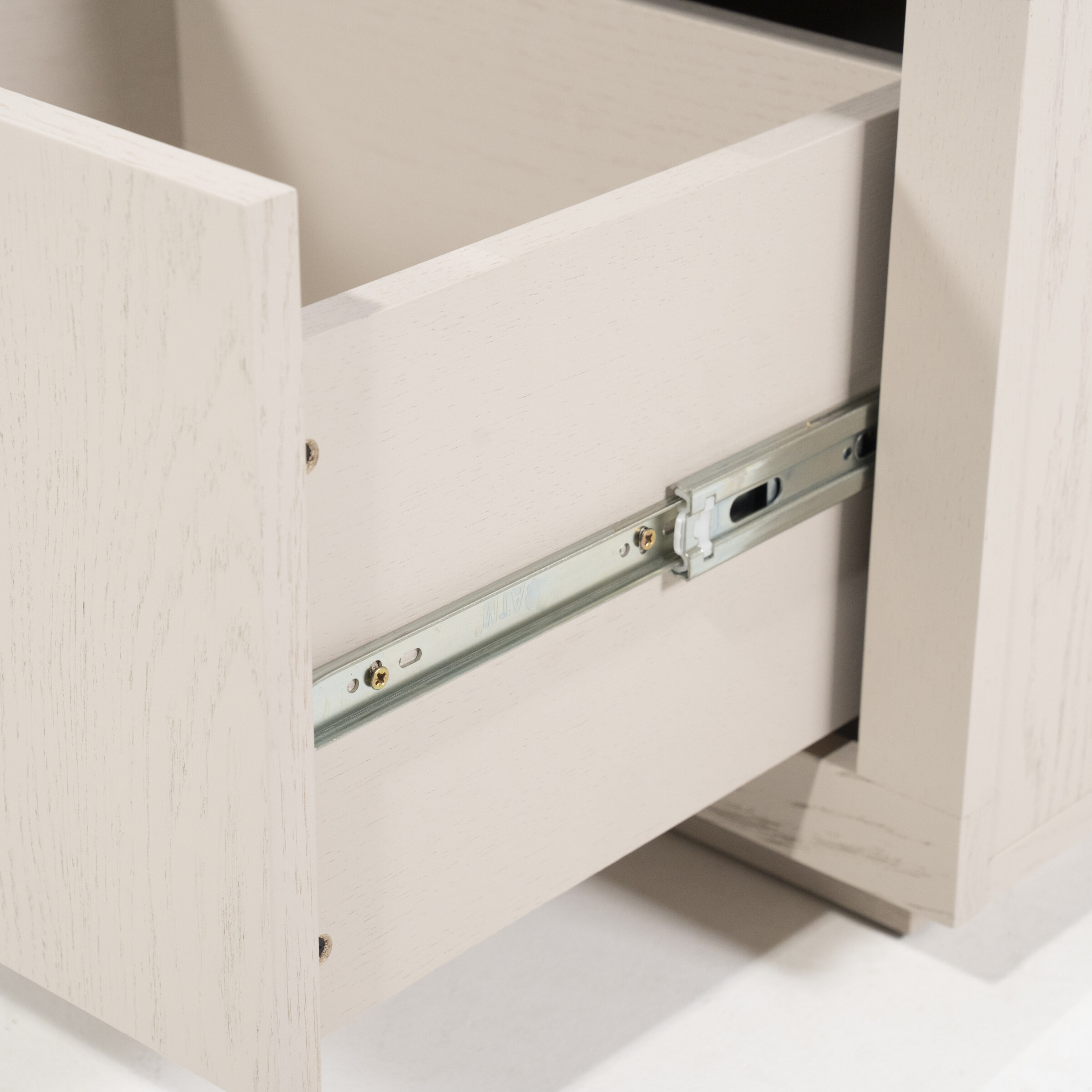 Eleonora TV-meubel 'Helsinki' Eiken, 200cm, kleur Taupe