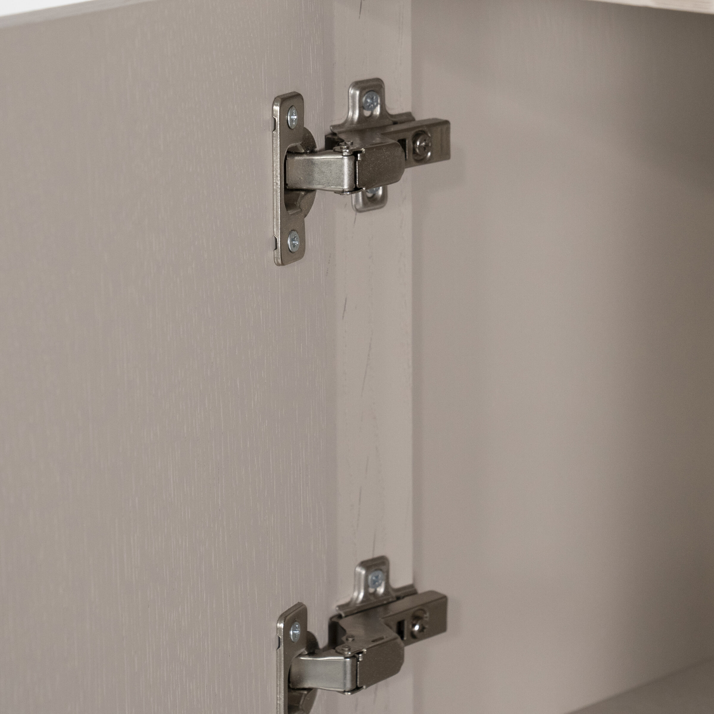 Eleonora Opbergkast 'Helsinki' Eiken, 220 x 150cm, kleur Taupe