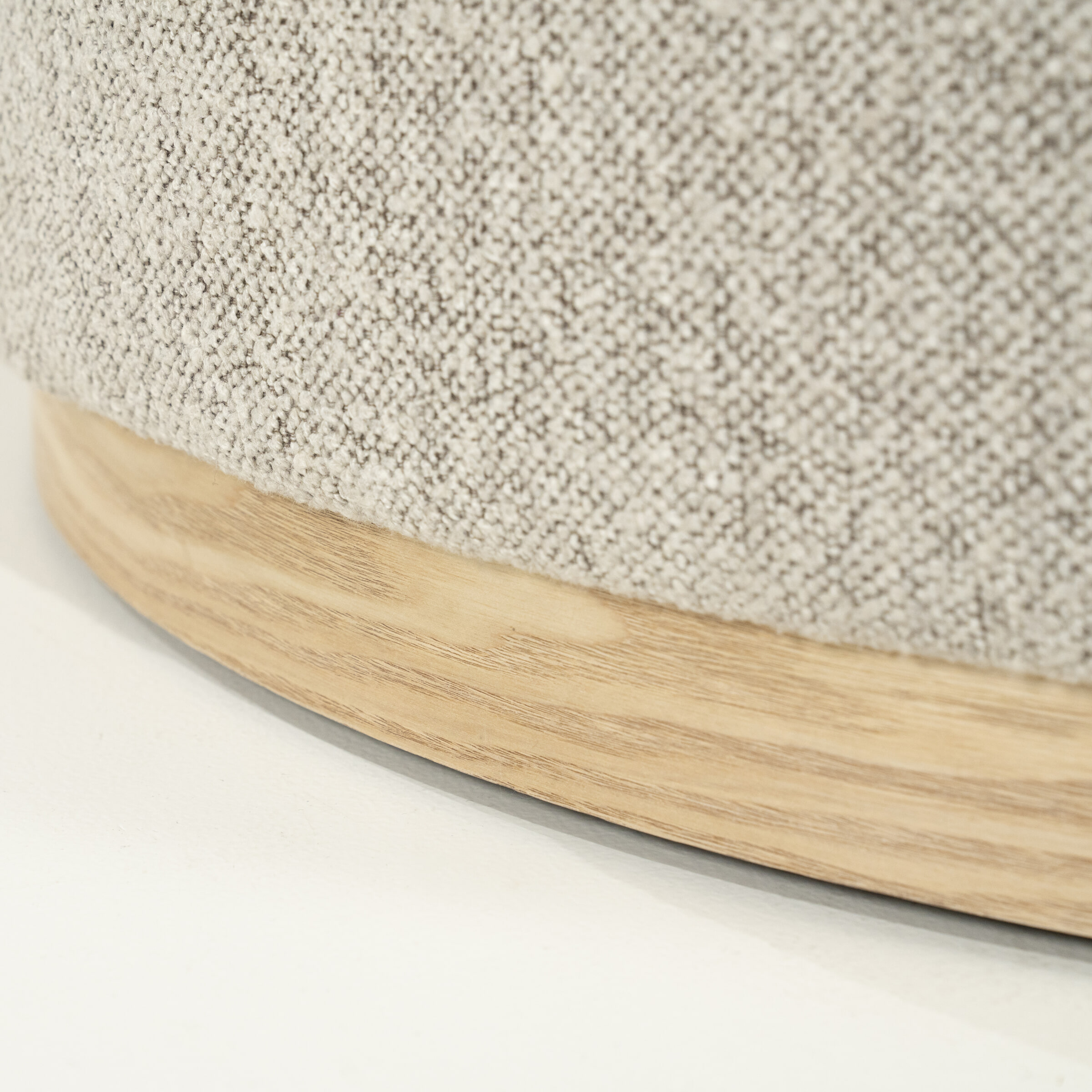 Eleonora Poef/Salontafel 'Avah' Bouclé, 80cm, kleur Taupe