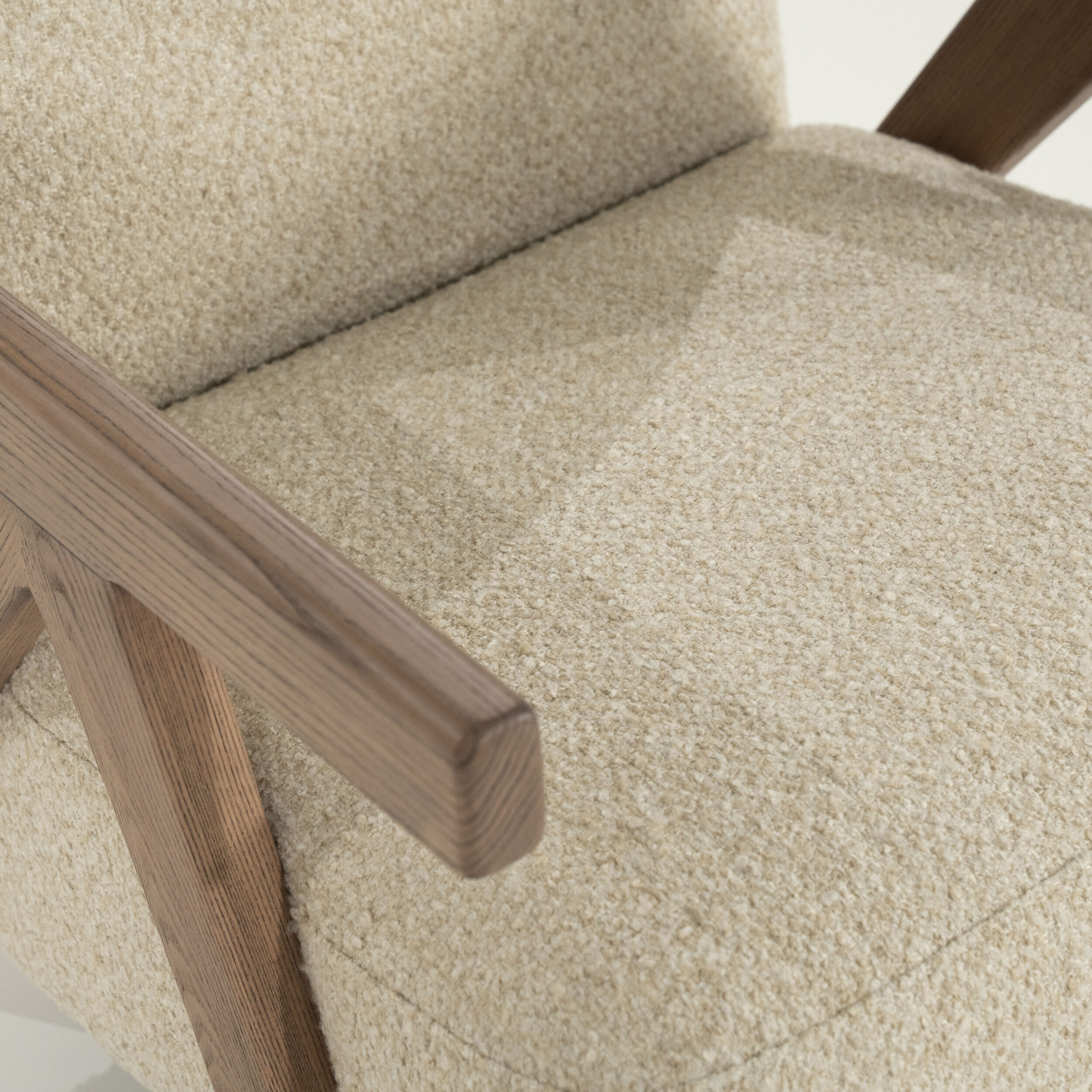 Eleonora Fauteuil 'Francis' Grove Bouclé, kleur Beige