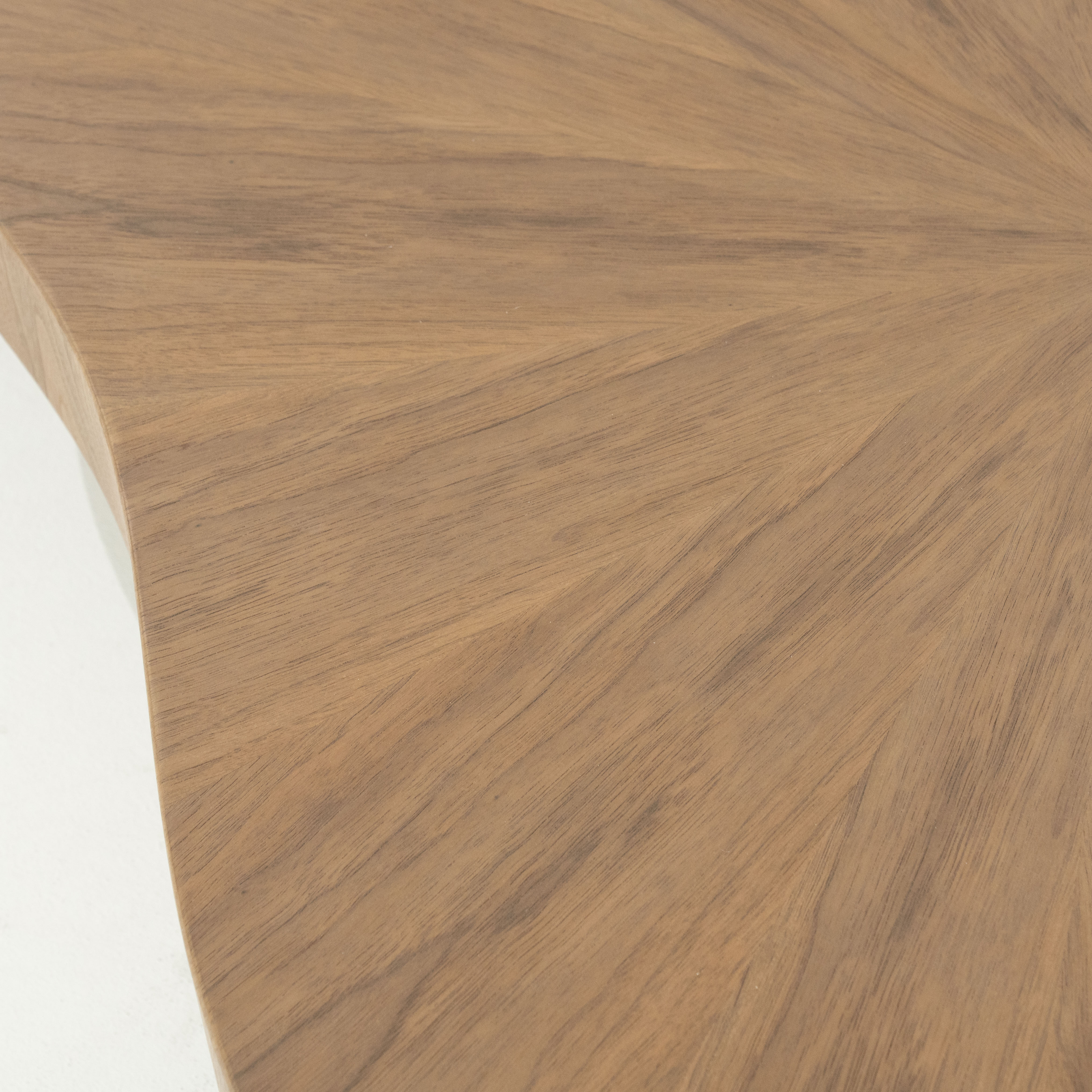 Eleonora Organische Salontafel 'Bobbie' Walnootfineer lichtbruin, 150 x 110cm, kleur Naturel