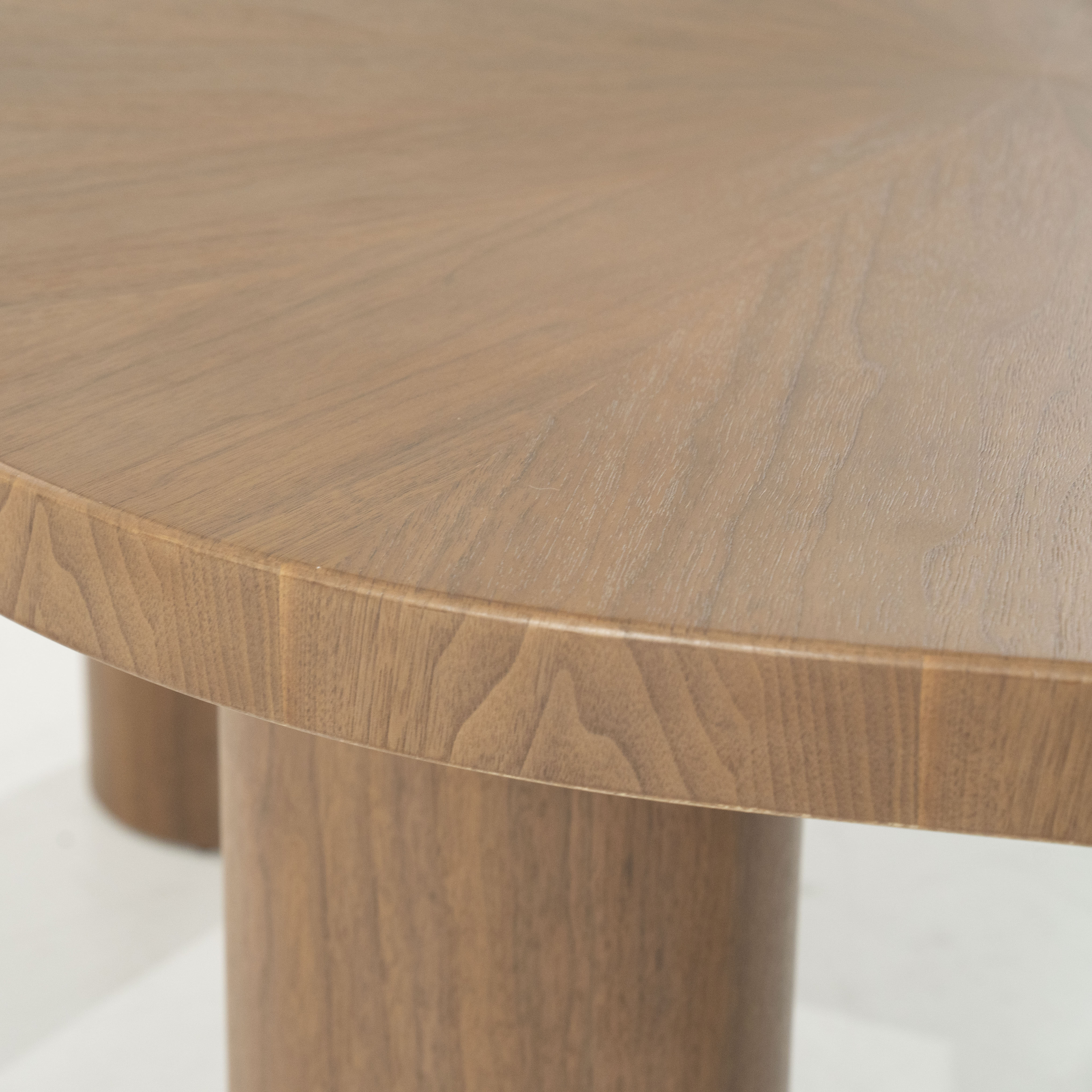 Eleonora Organische Eettafel 'Bobbie' Walnoot, 215 x 110cm, kleur Lichtbruin