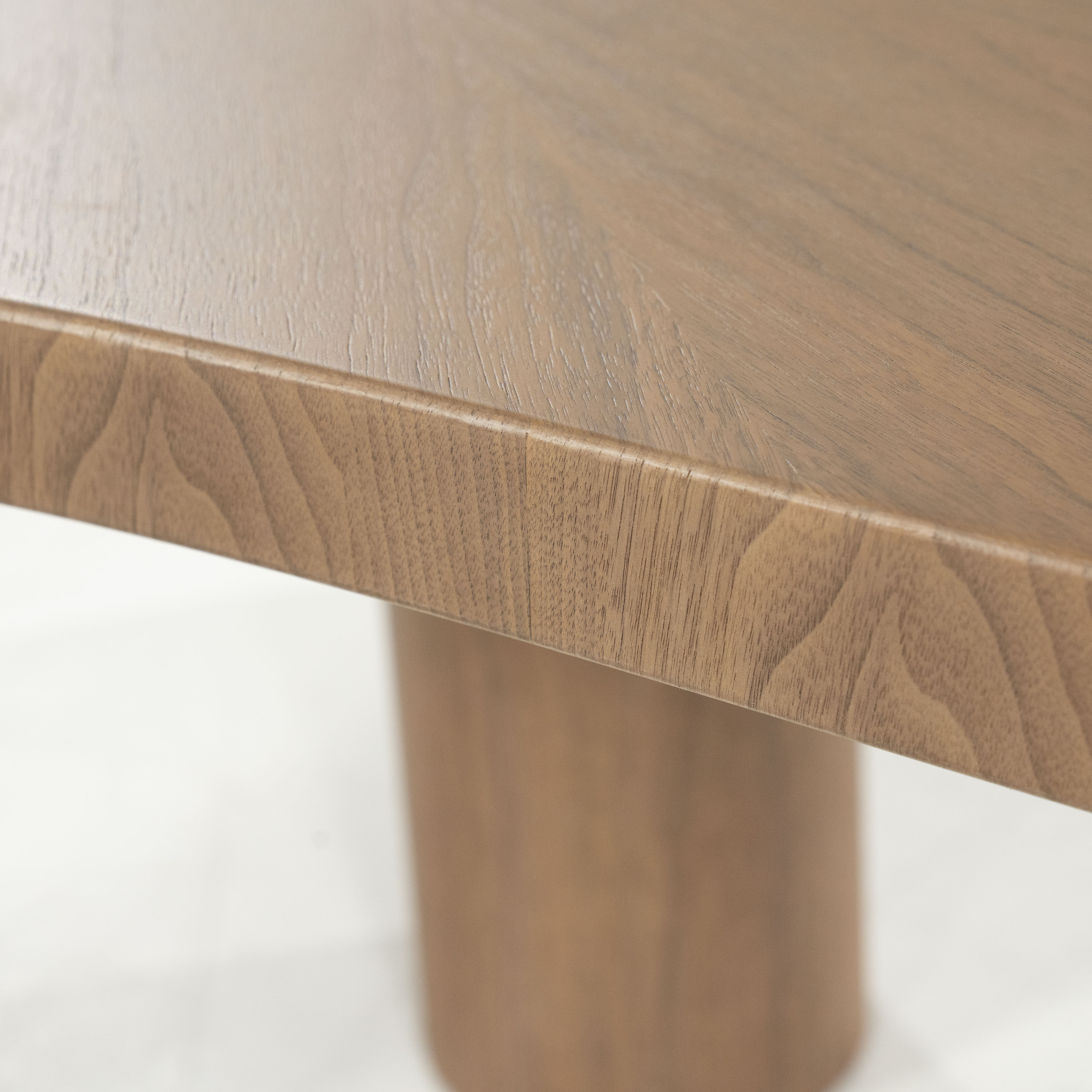 Eleonora Organische Eettafel 'Bobbie' Walnoot, 215 x 110cm, kleur Lichtbruin