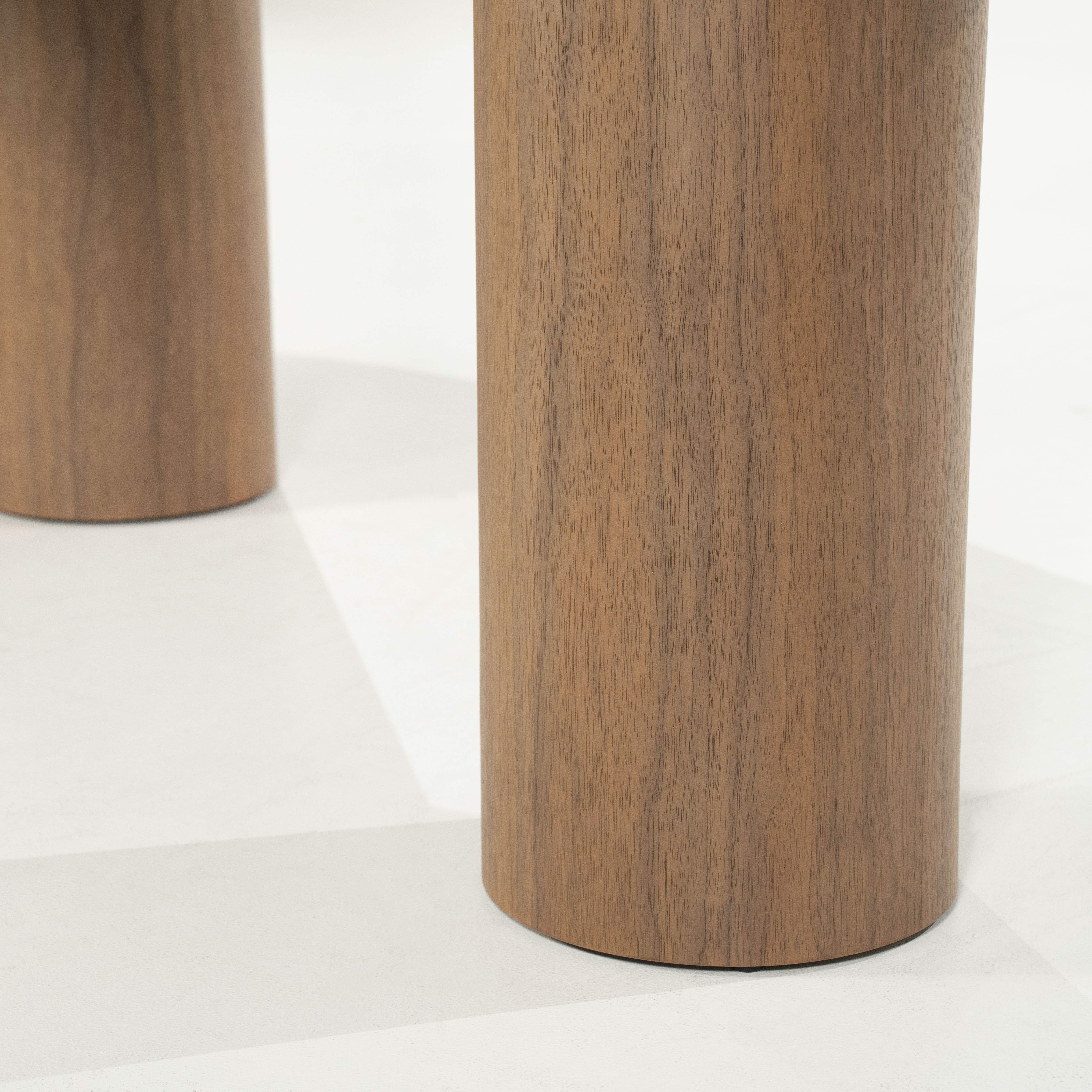 Eleonora Organische Eettafel 'Bobbie' Walnoot, 215 x 110cm, kleur Lichtbruin