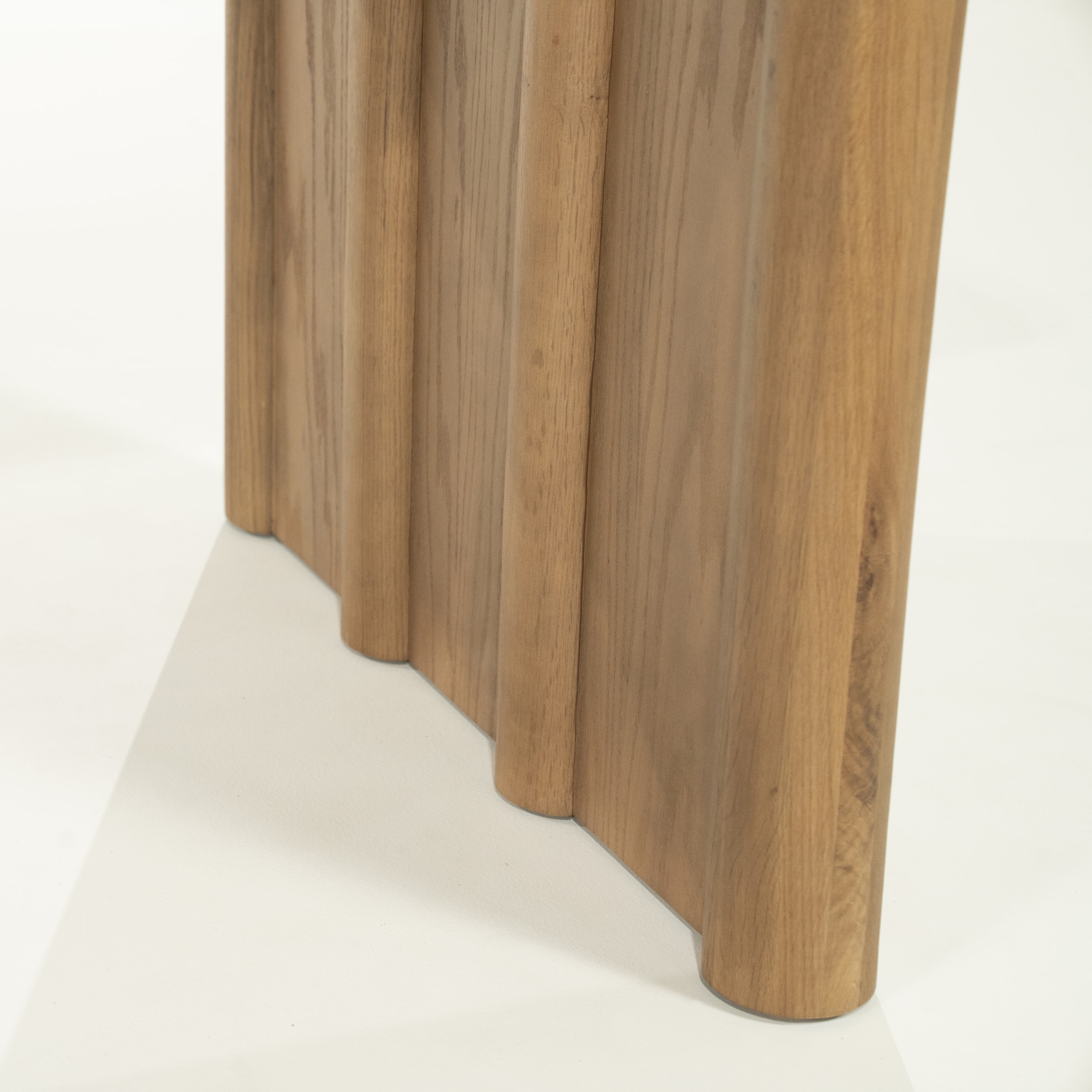 Eleonora Eettafel 'Jake' Eiken, 300 x 100cm, kleur Bruin