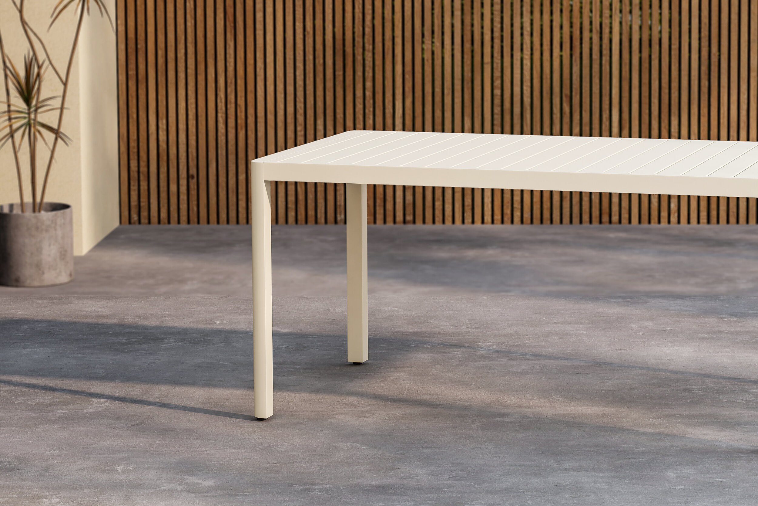 Nohr Tuintafel 'Lateasha' 150 x 85cm, kleur Beige