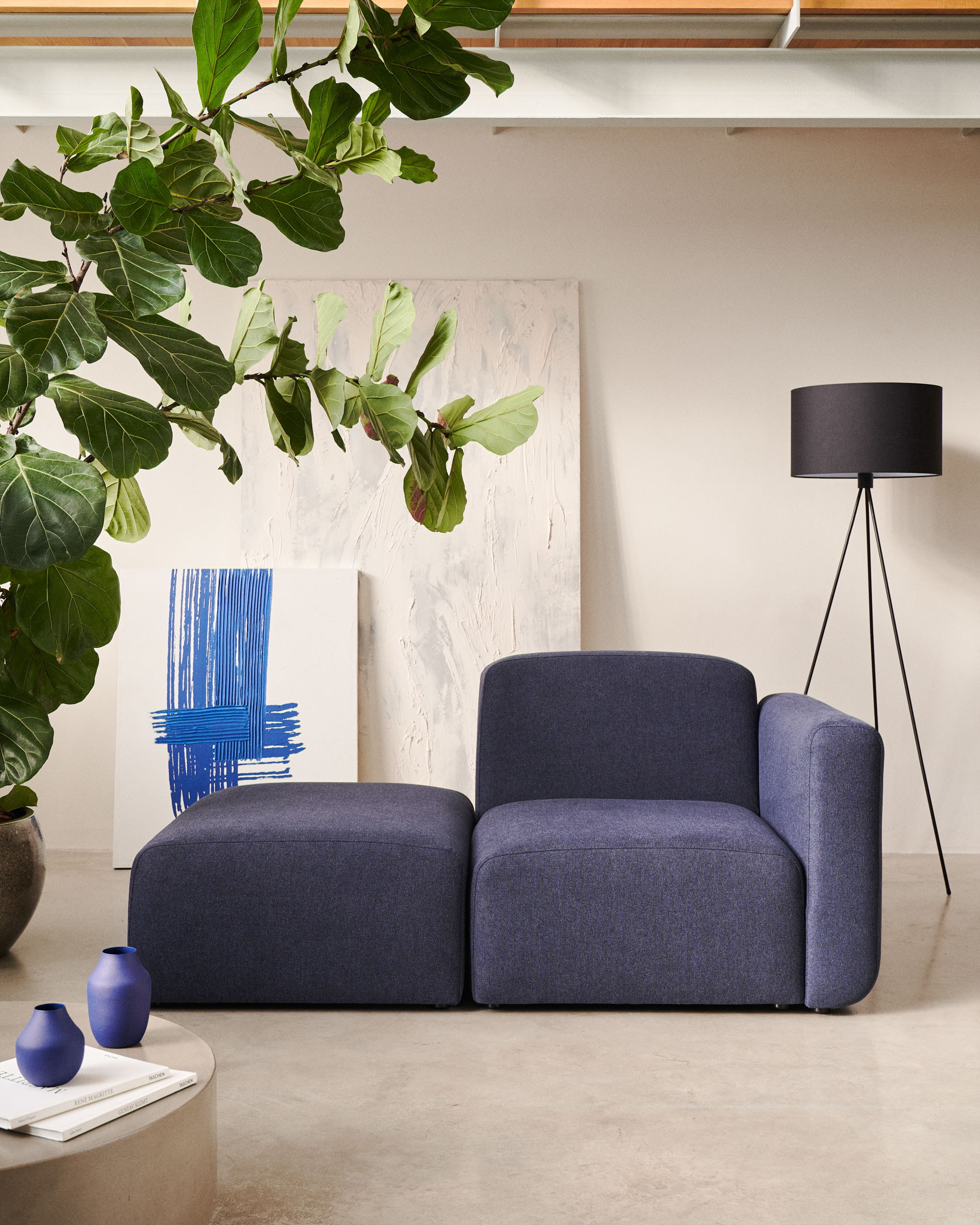 Kave Home Hocker 'Neom' 89cm, kleur Donkerblauw