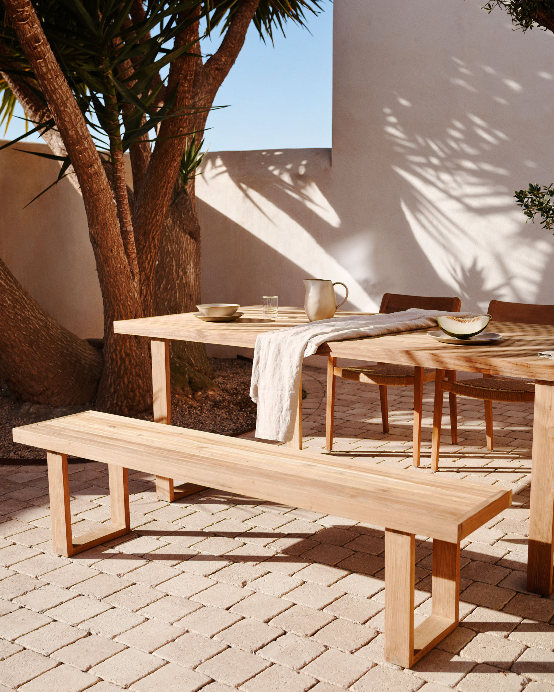 Kave Home Outdoor Eetkamerbank 'Canadell' Teakhout, 210cm