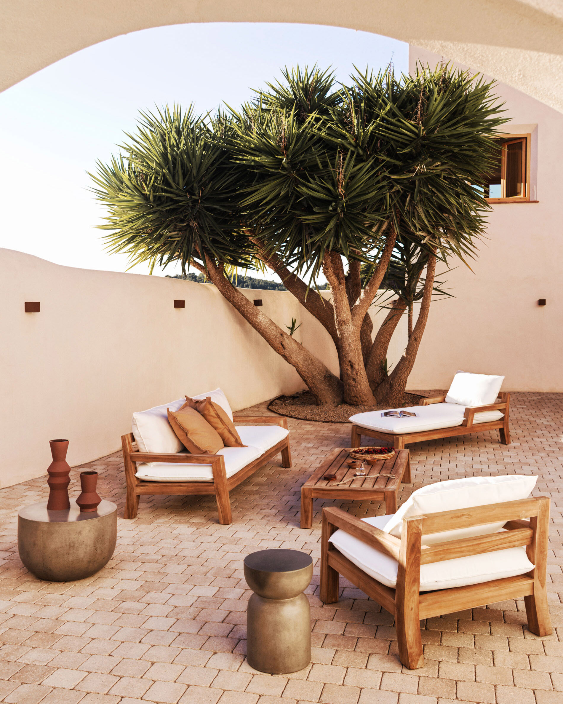 Kave Home Fauteuil 'Forcanera' Teakhout