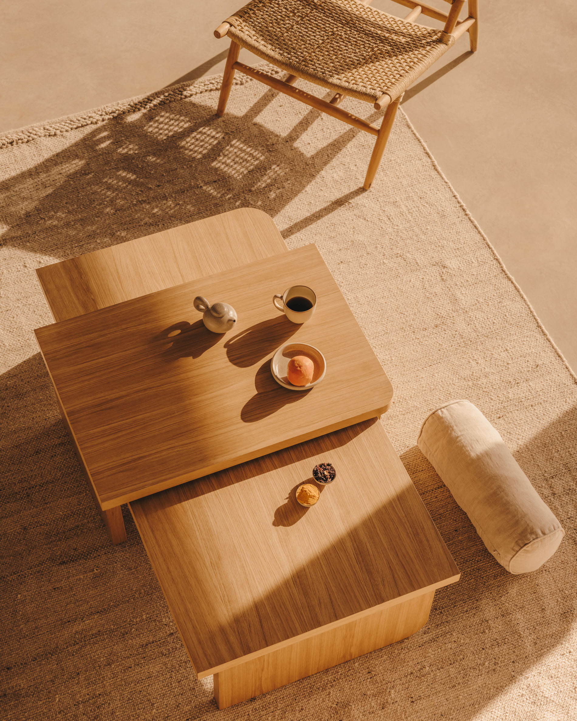 Kave Home Salontafel 'Oaq' Set van 2 stuks, Eiken