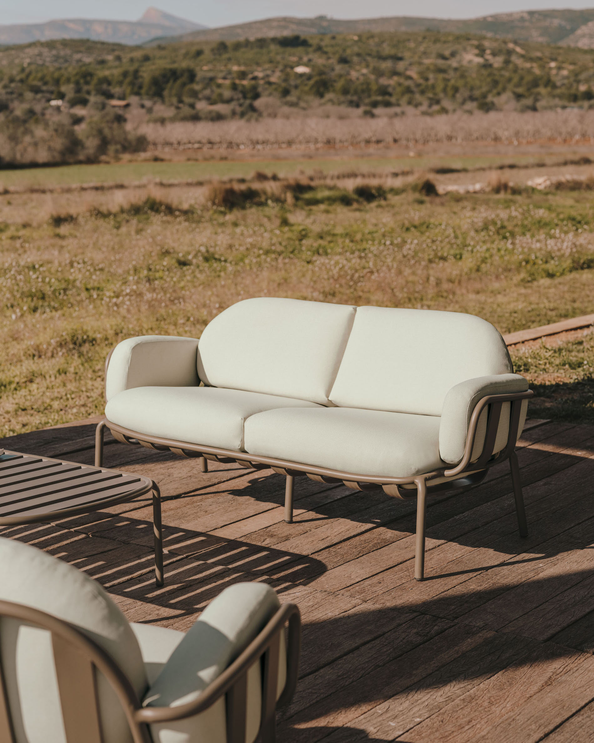 Kave Home 2-zits Tuinbank 'Joncols' kleur Beige/Groen