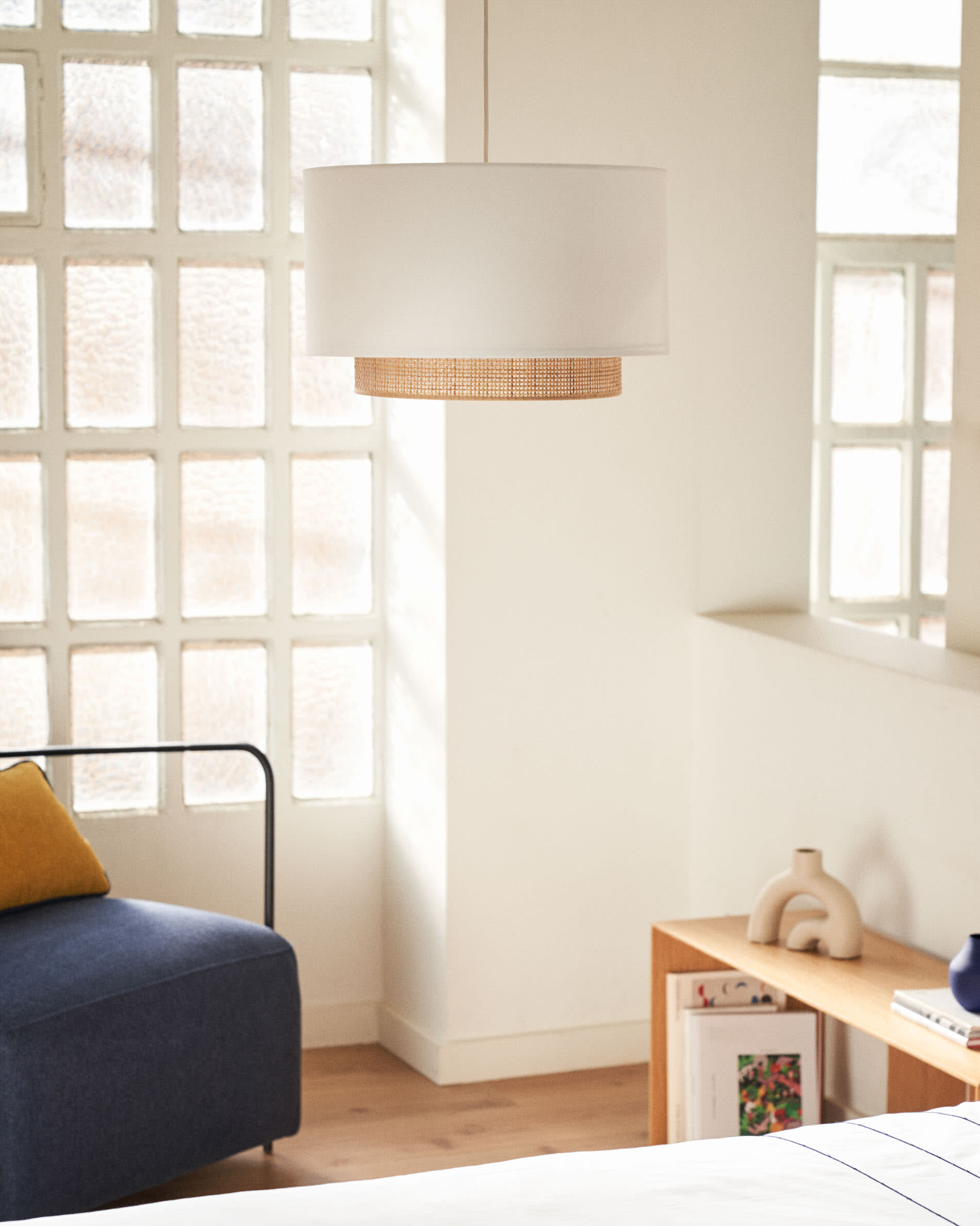 Kave Home Lampenkap 'Erna' Bamboe en stof, Ø60cm