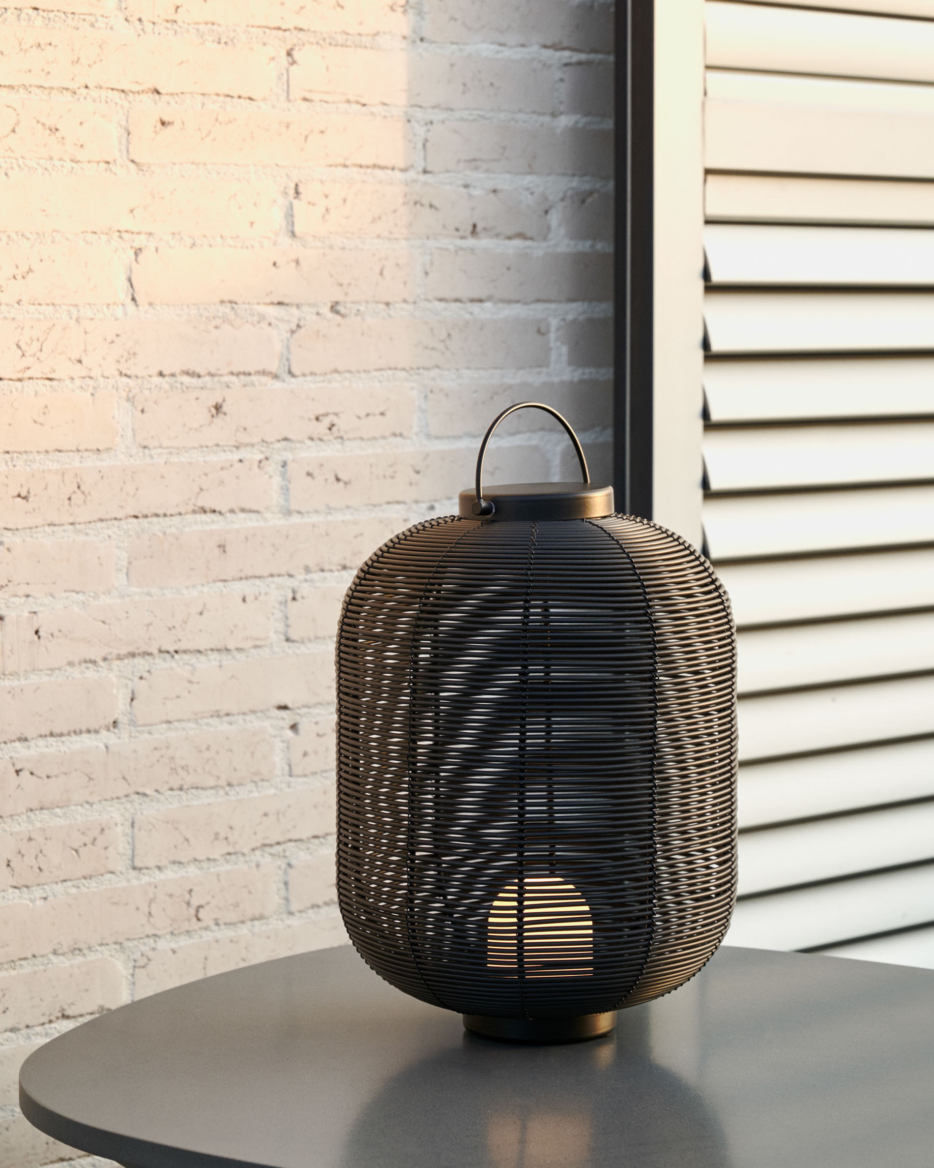 Kave Home Tafellamp 'Saranella' Rotan, 37 cm hoog, kleur Zwart