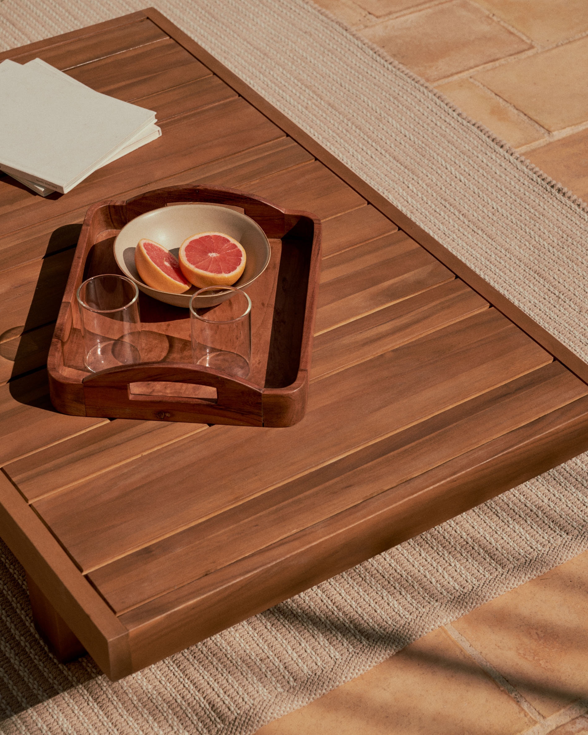 Kave Home Loungeset 'Raco' Acaciahout, Met hoekbank en salontafel