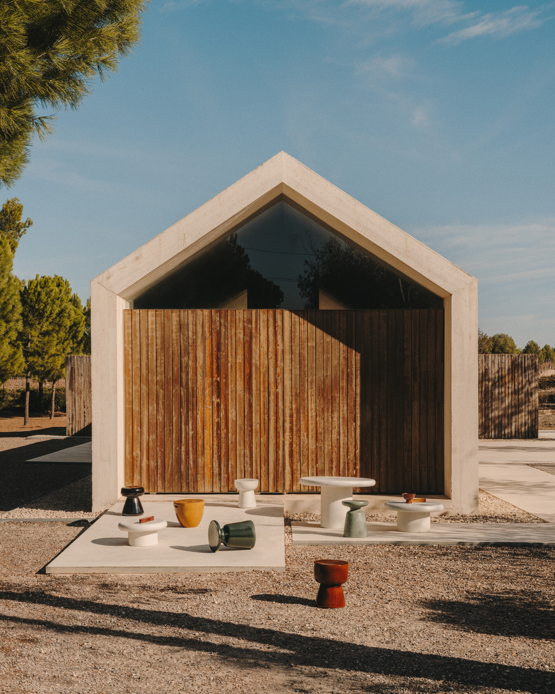 Kave Home Ronde Bijzettafel 'Manya' Keramiek, 38cm, kleur Zwart