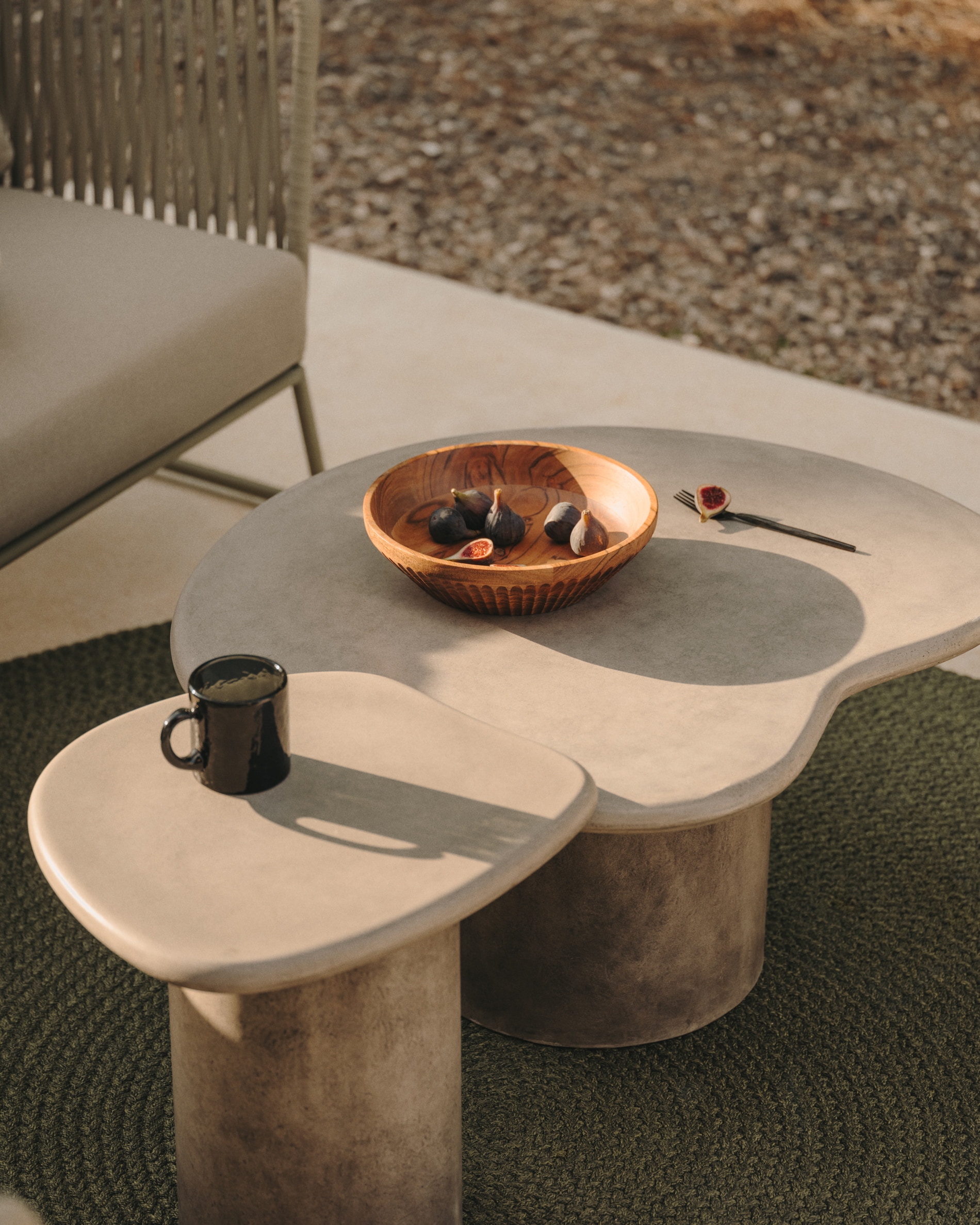 Kave Home Organische Salontafel 'Macarella' Beton, 83 x 77cm, kleur Grijs