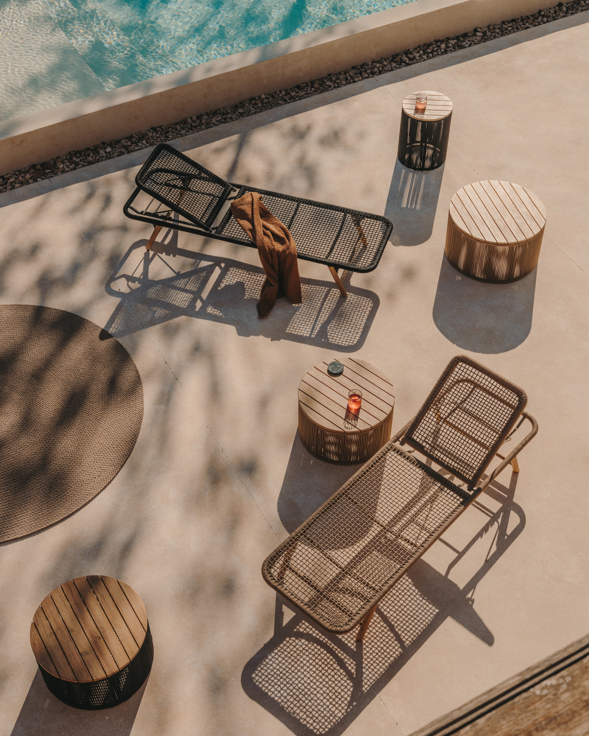 Kave Home Outdoor Salontafel 'Dandara' Acaciahout en touw, 70cm, kleur Beige