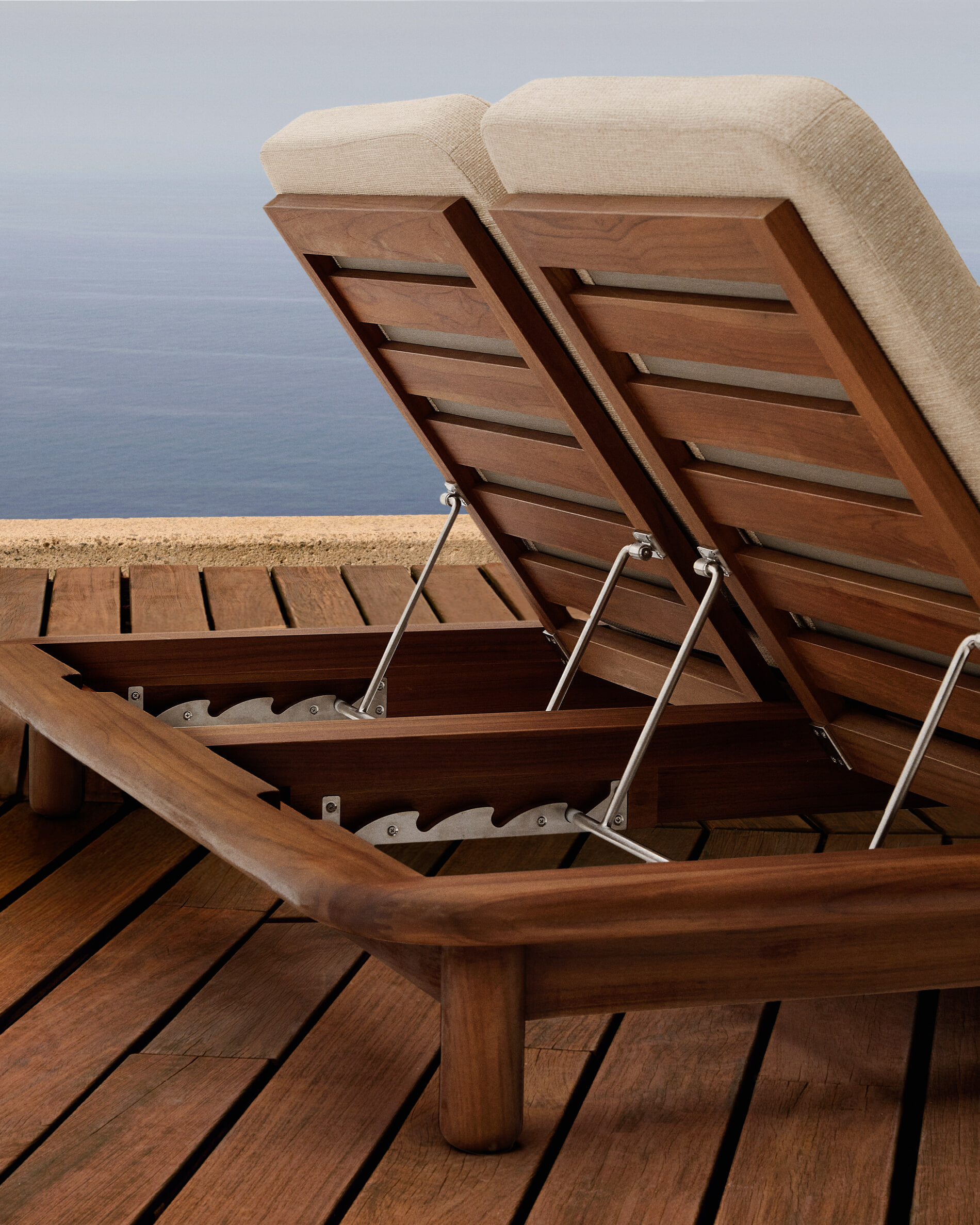 Kave Home 2-persoons Ligbed 'Turqueta' Teakhout