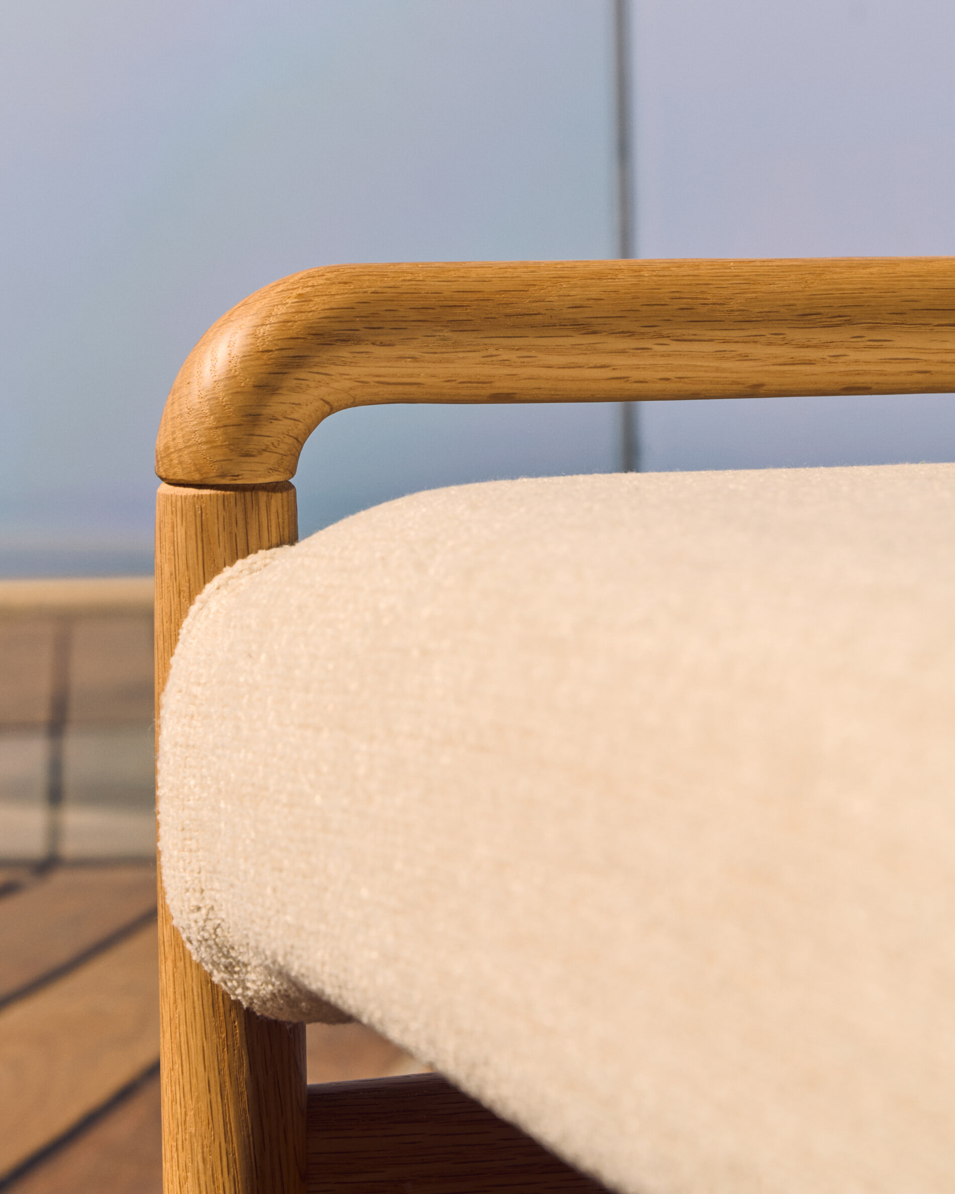 Kave Home Bankje 'Macaret' Eikenhout en chenille, kleur Naturel
