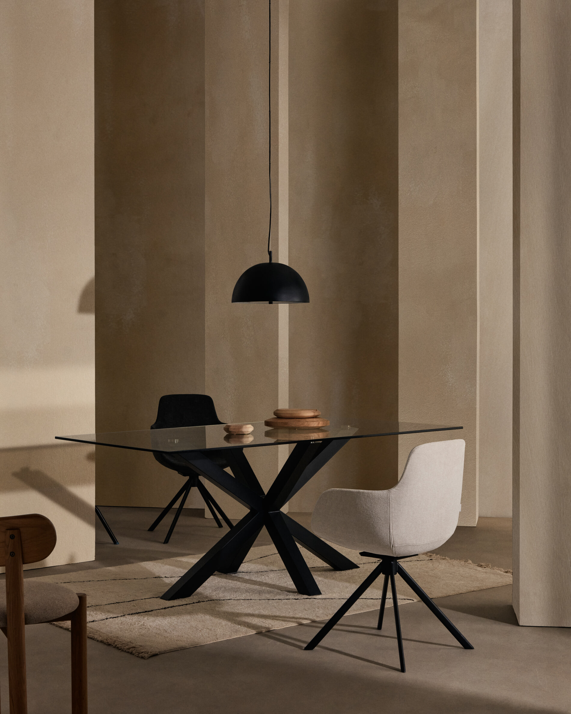 Kave Home Hanglamp 'Catlar' Metaal, kleur Zwart