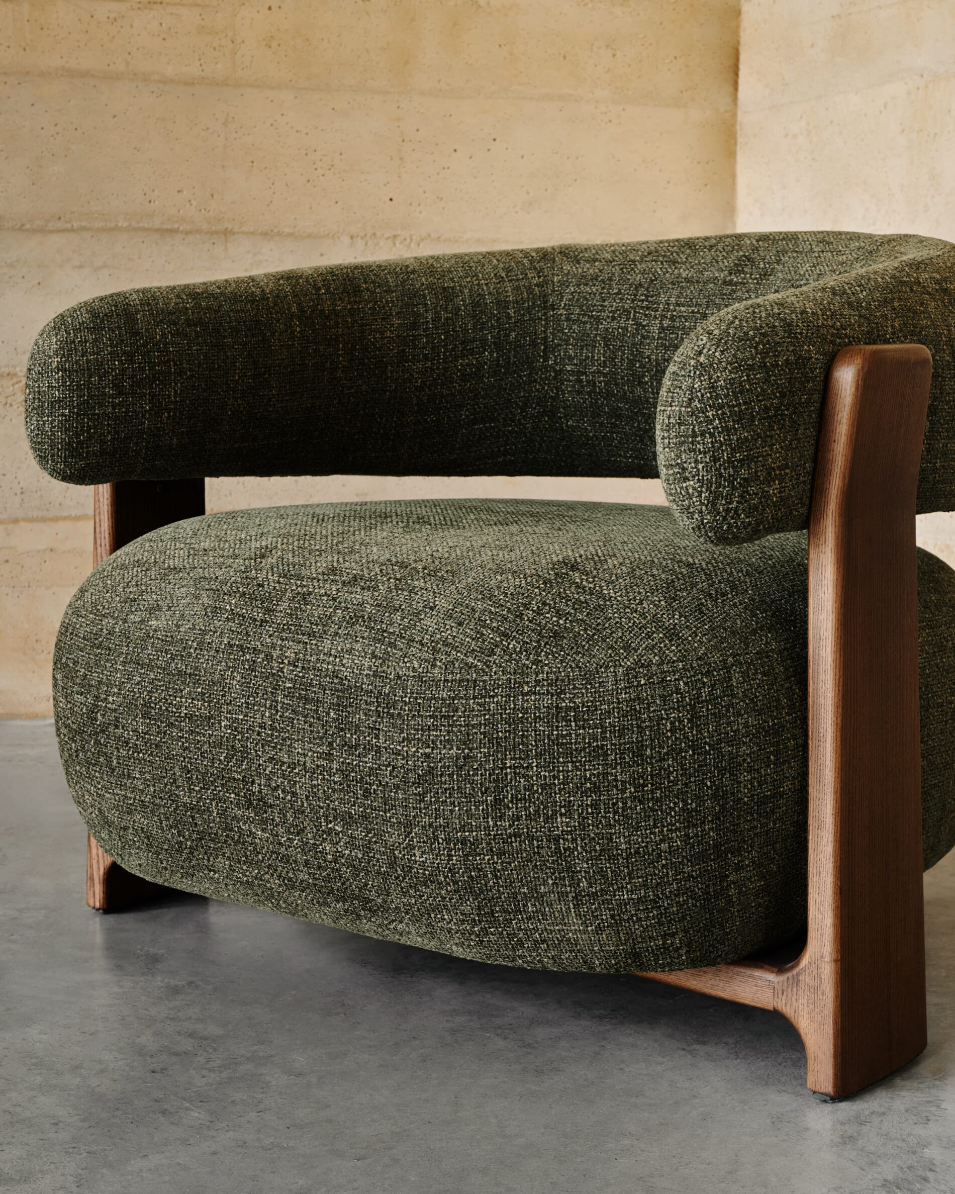 Kave Home Fauteuil 'Granite' Chenille en essenhout, kleur Groen