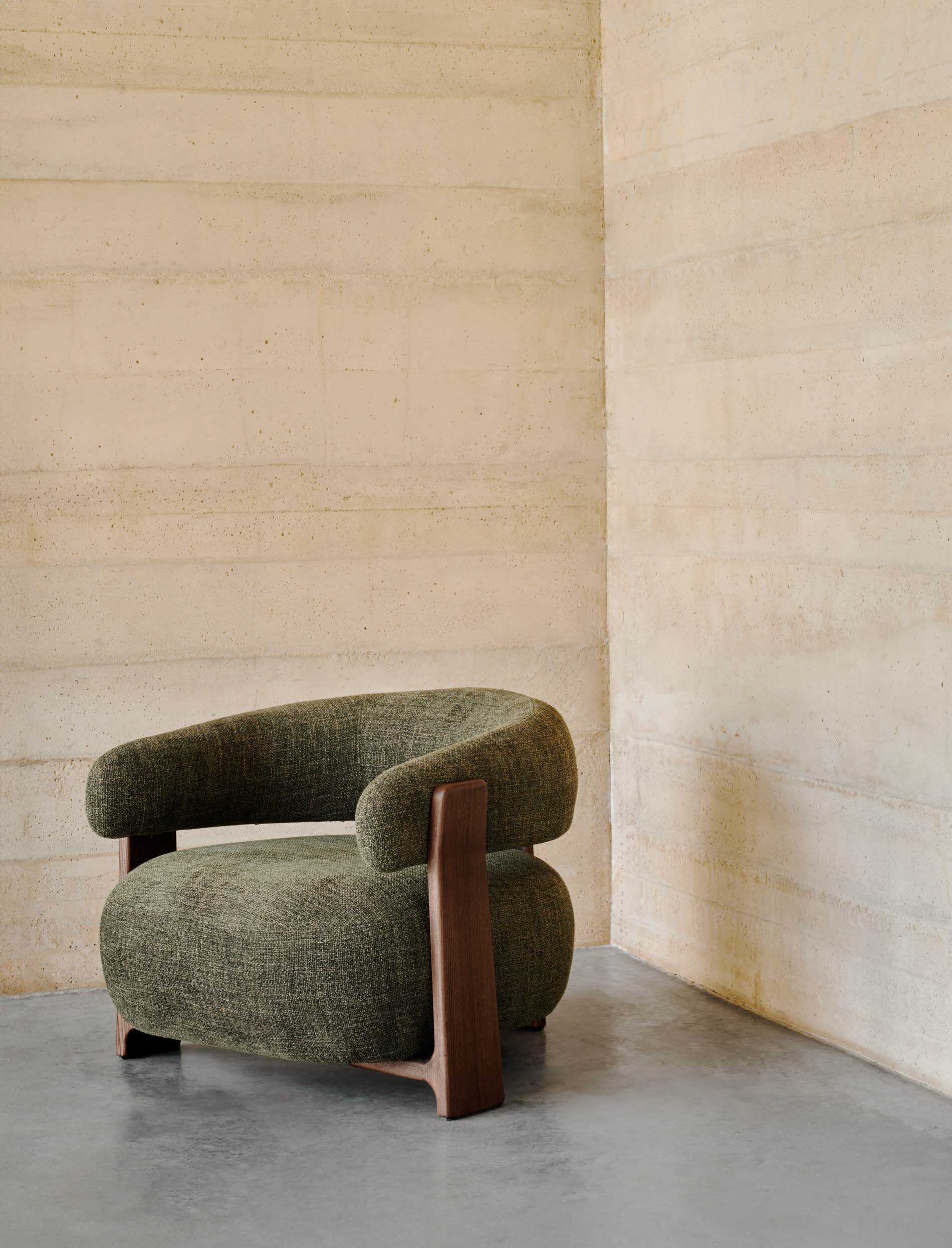 Kave Home Fauteuil 'Granite' Chenille en essenhout, kleur Groen