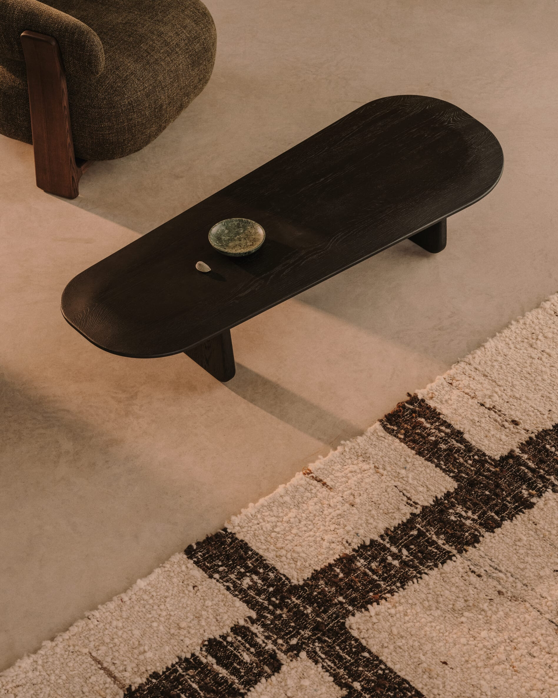 Kave Home Fauteuil 'Granite' Chenille en essenhout, kleur Groen