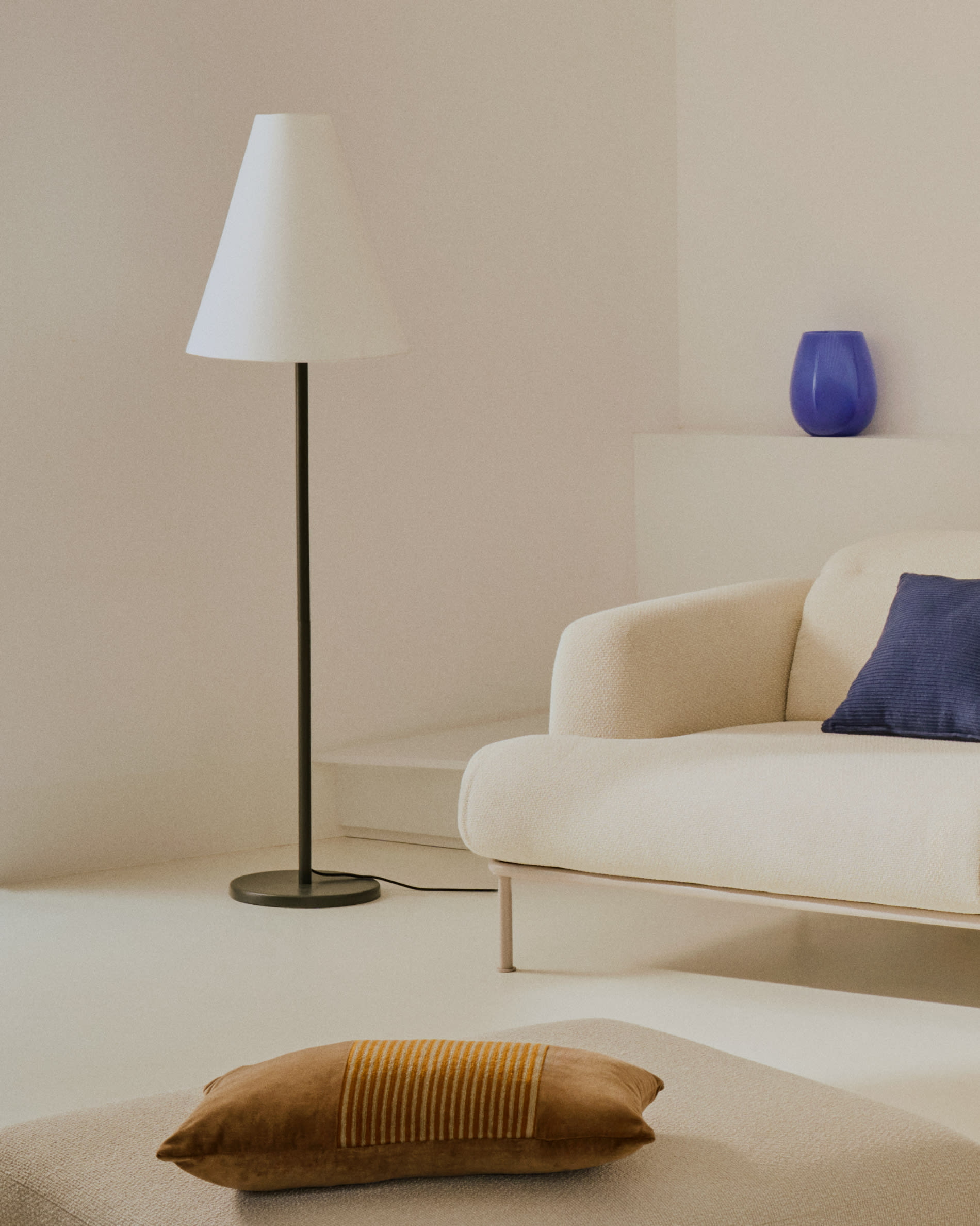Kave Home Vloerlamp 'Navat' 160cm, kleur Groen