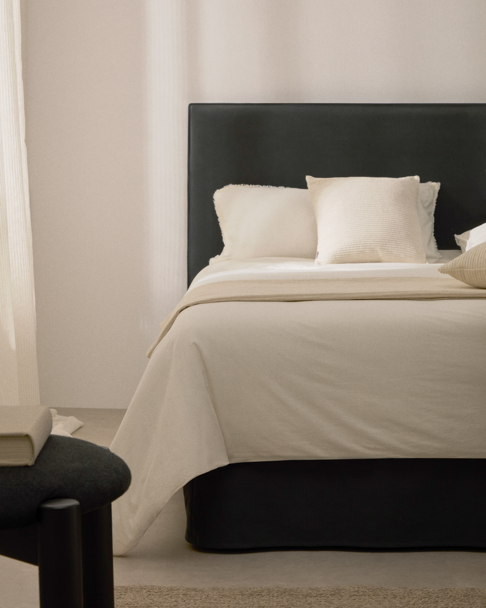 Kave Home Hoofdbord 'Jaira' Linnenmix, 150cm, kleur Antraciet