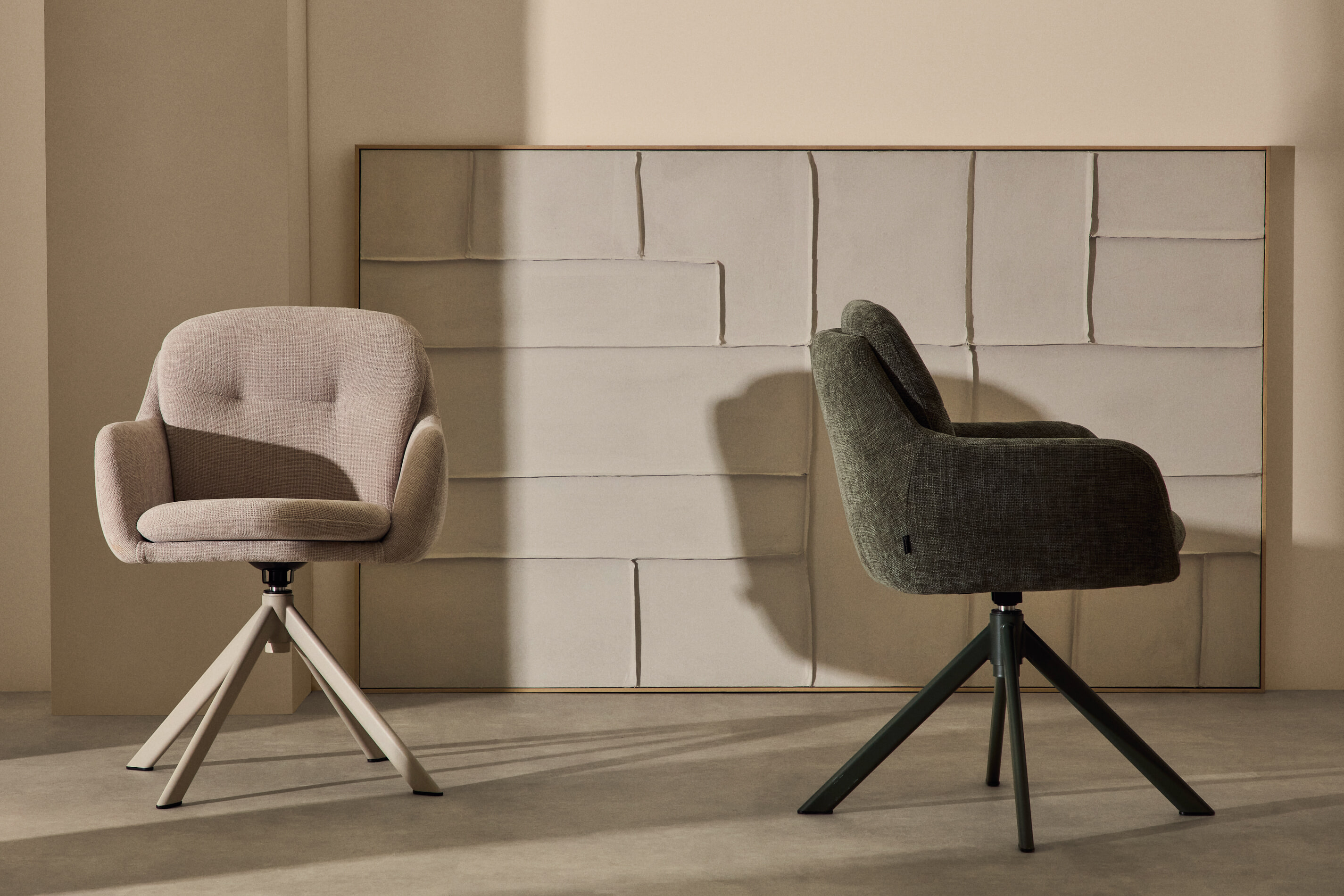 Kave Home Draaibare Eetkamerstoel 'Lexa' Chenille, kleur Beige