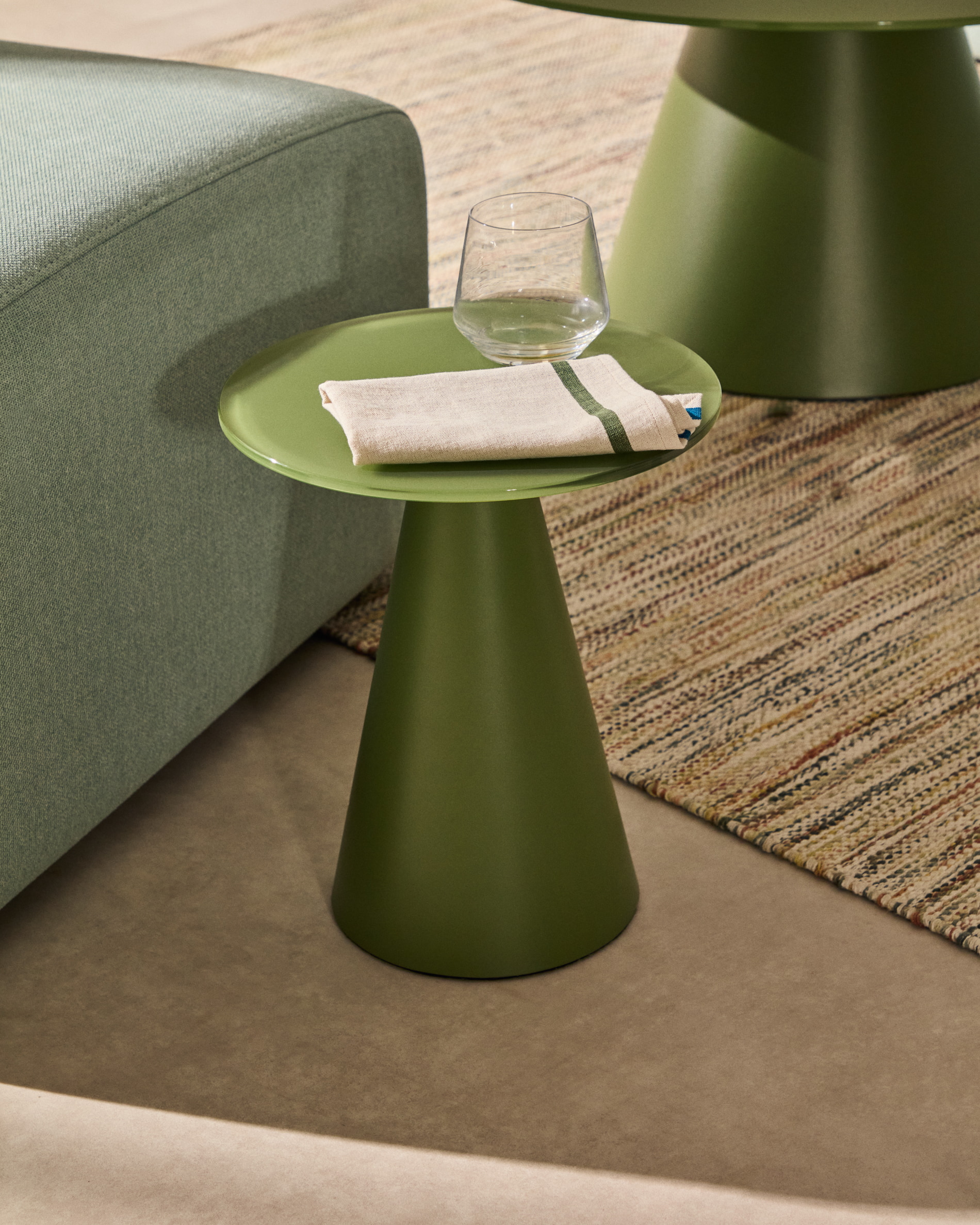 Kave Home Ronde Bijzettafel 'Wilshire' 30cm, kleur Donkergroen